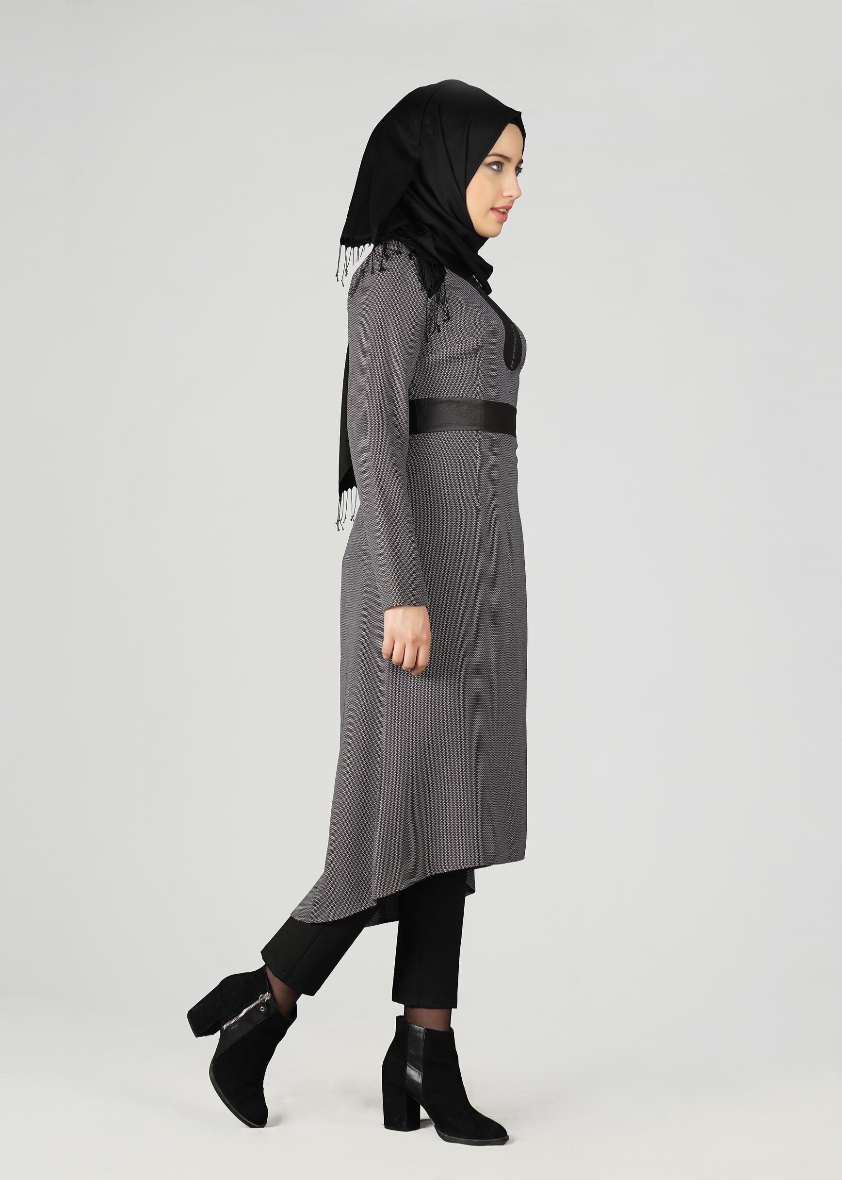Tesettür giyim GRİ YAKASI FERMUAR DETAYLI TUNİK 4010
