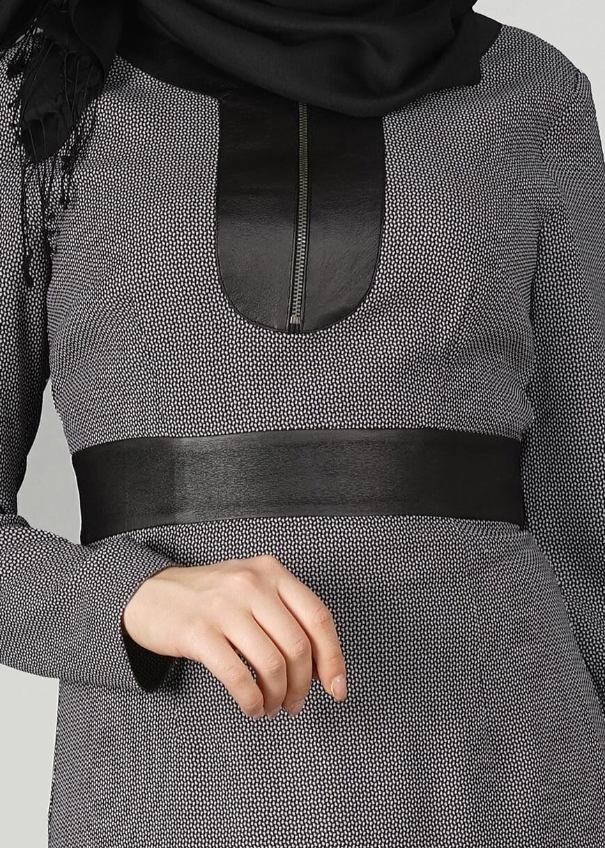 Tesettür giyim GRİ YAKASI FERMUAR DETAYLI TUNİK 4010