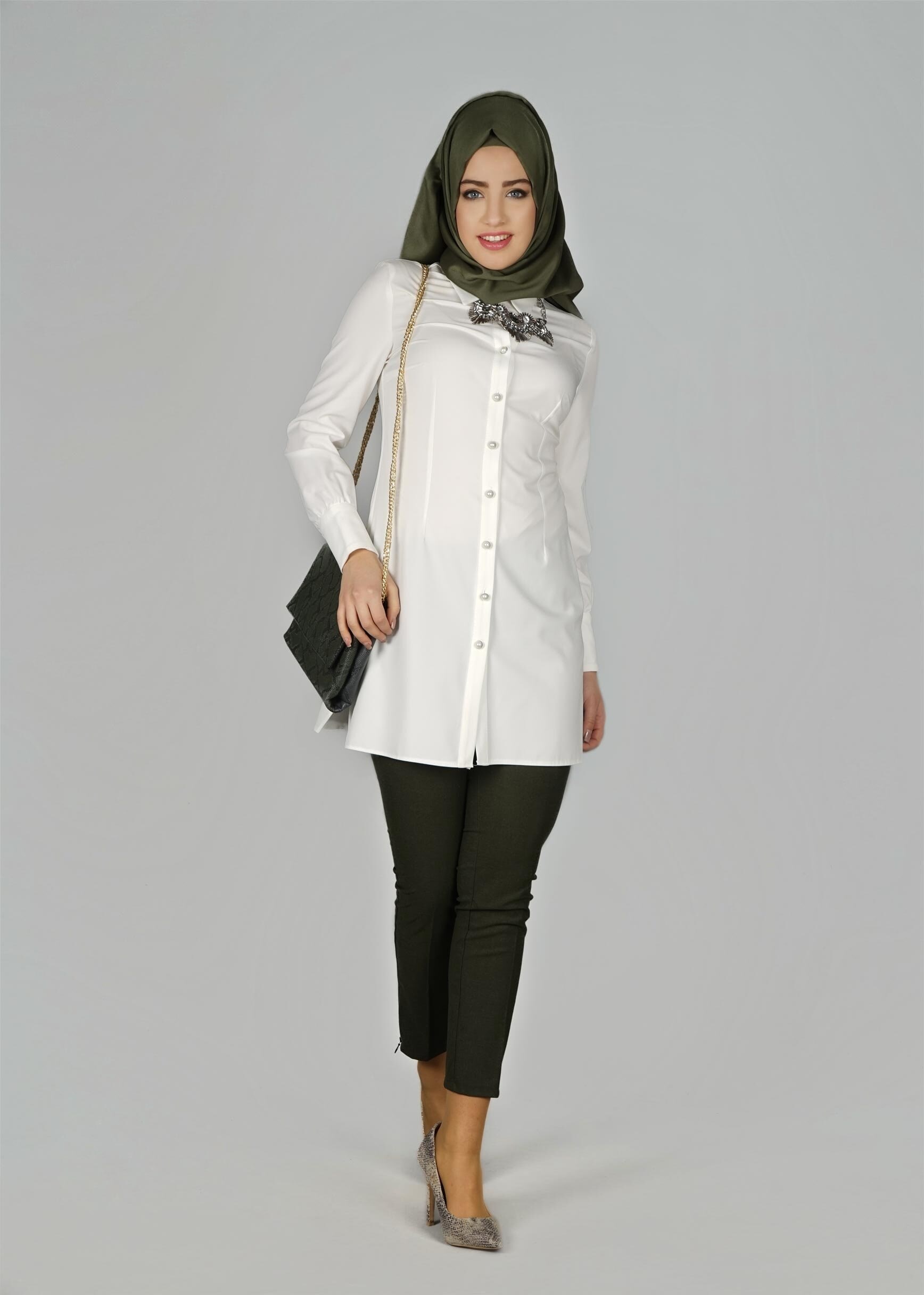 Tesettür giyim BEYAZ 4035 TUNİK
