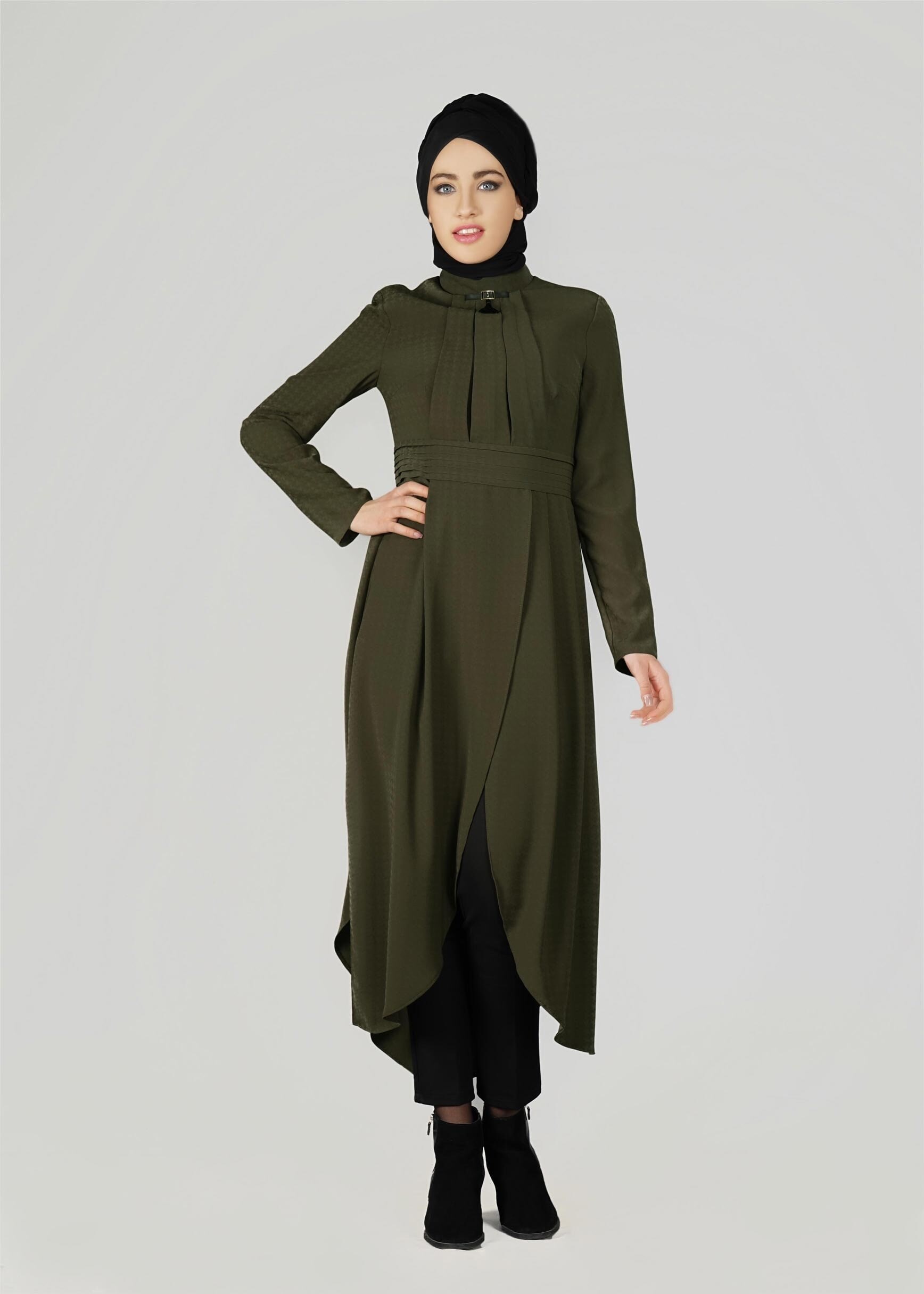 Tesettür giyim HAKİ PİLİSE DETAYLI TUNİK 4042