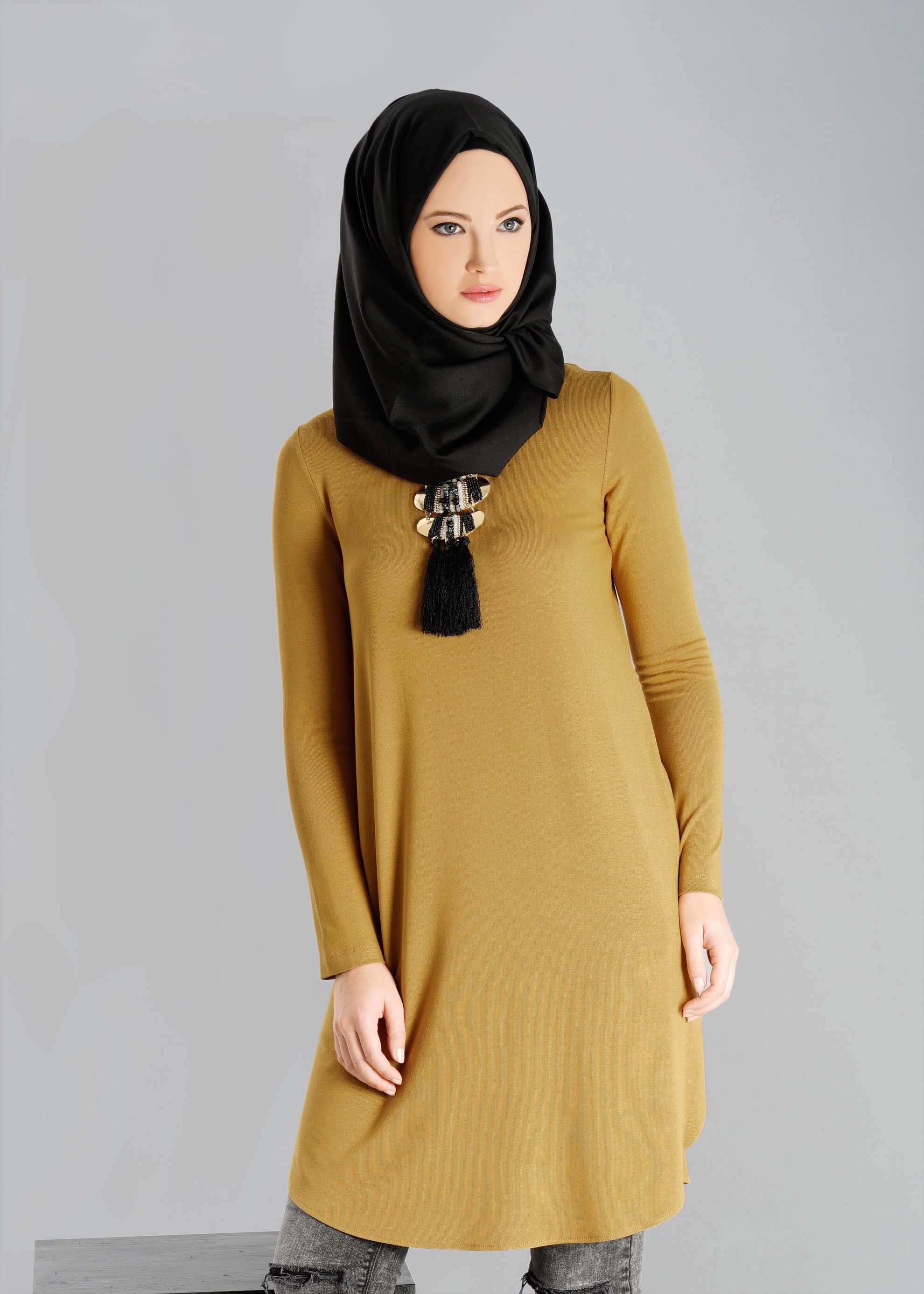 Tesettür giyim SARI DÜZ TUNİK 4709