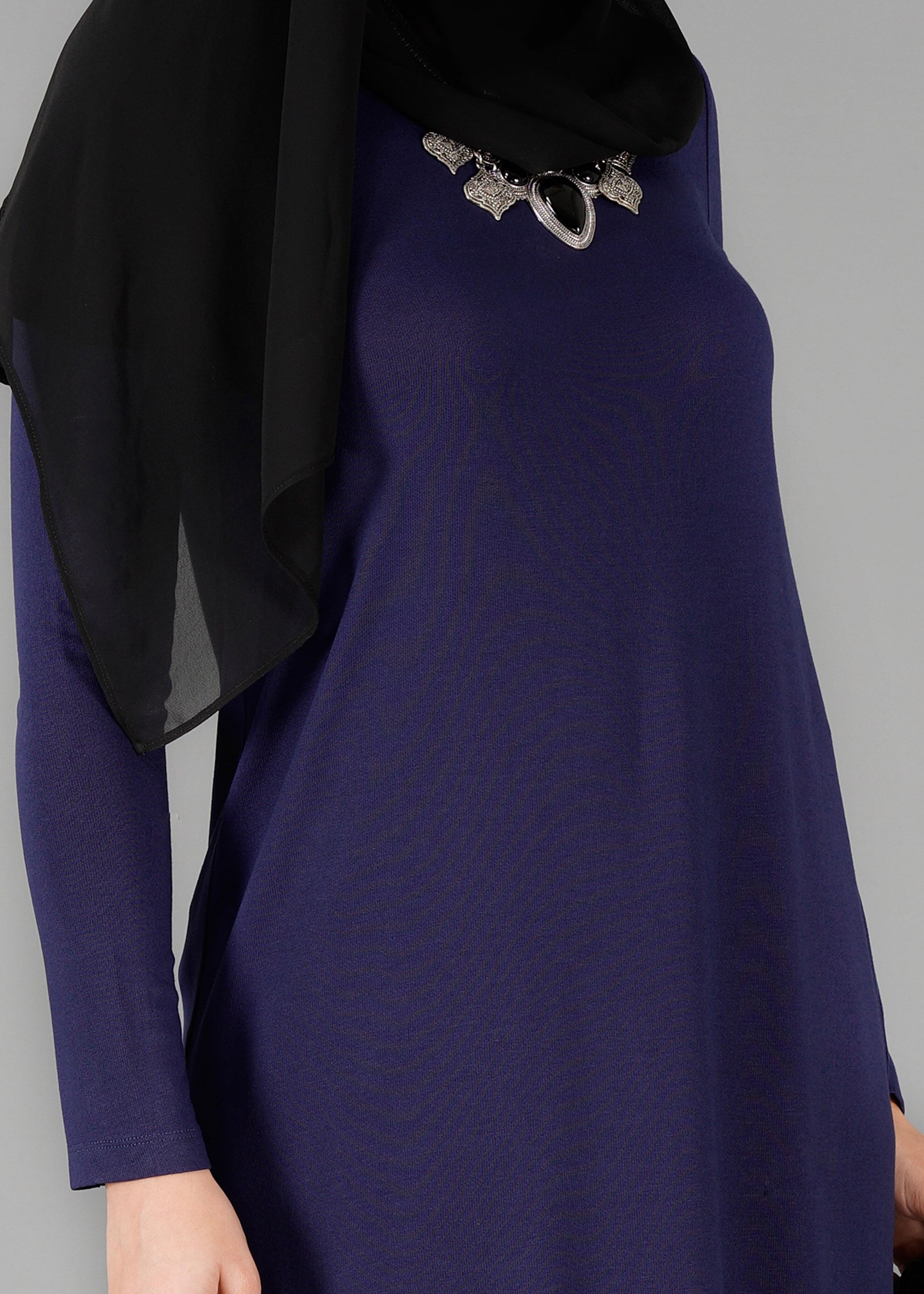 Tesettür giyim LACİVERT DÜZ TUNİK 4709