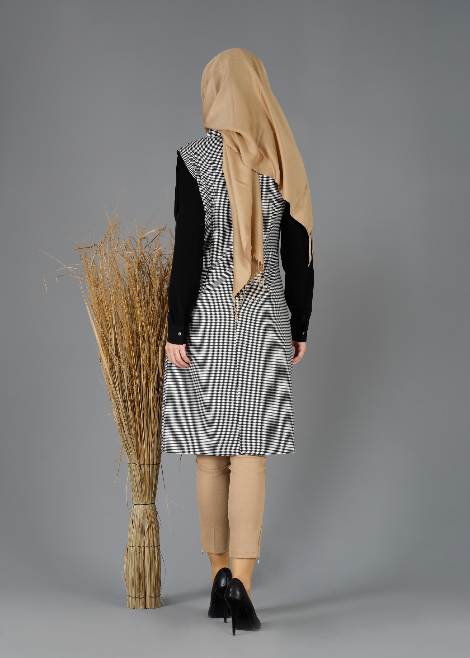 Tesettür giyim SİYAH 4728 TUNİK