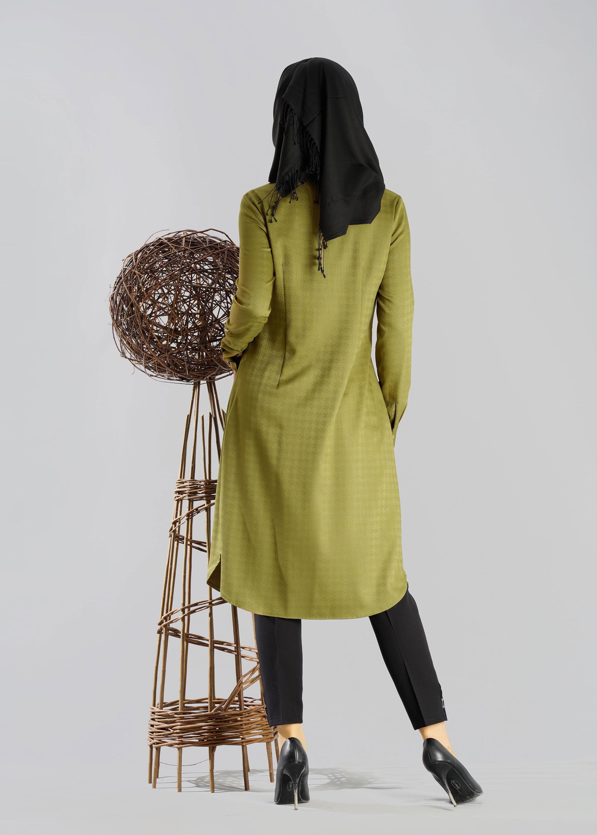 Tesettür giyim HAKİ DOKULU CEPLİ TUNİK 4732