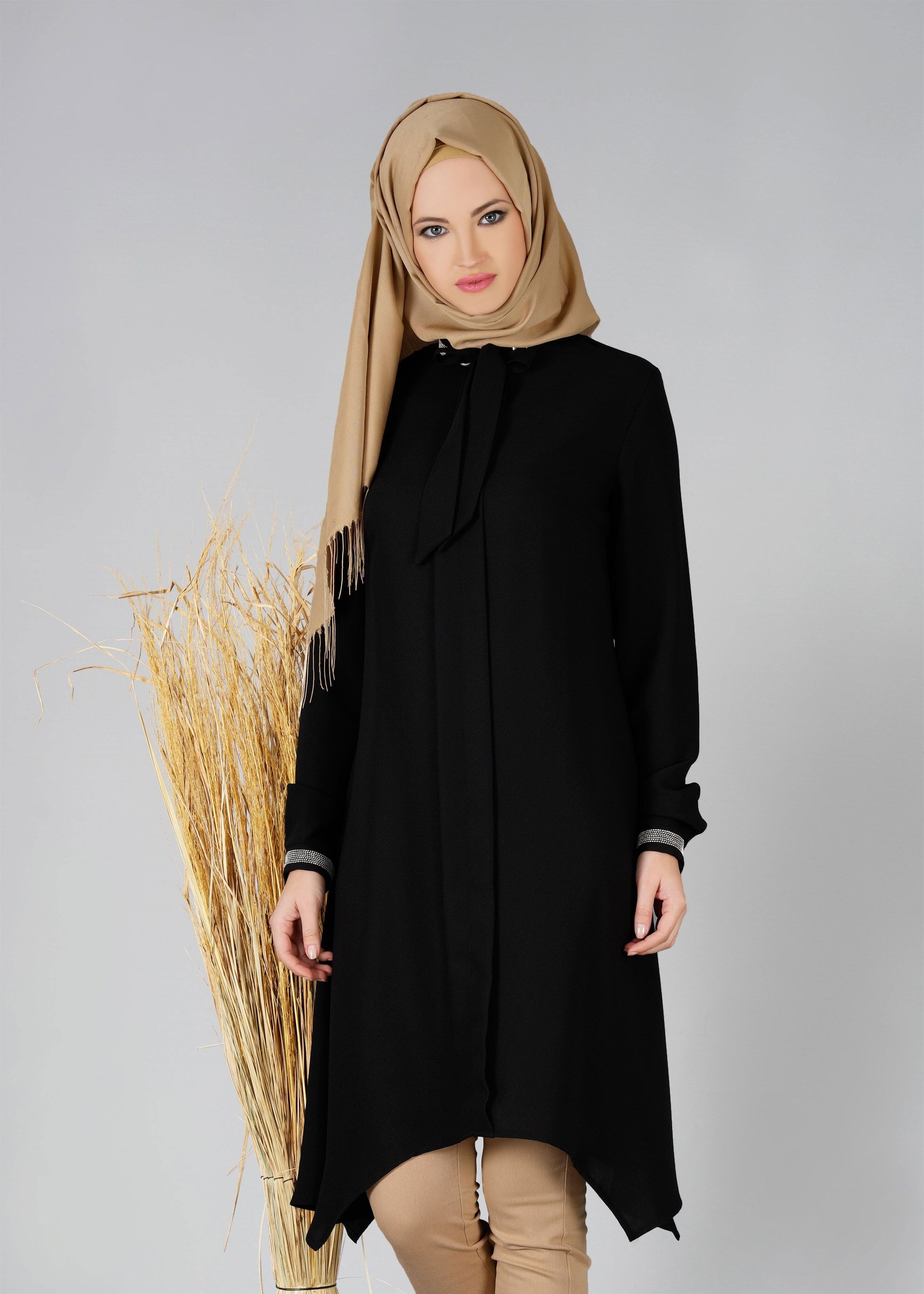 Tesettür giyim SİYAH 4742 TUNİK