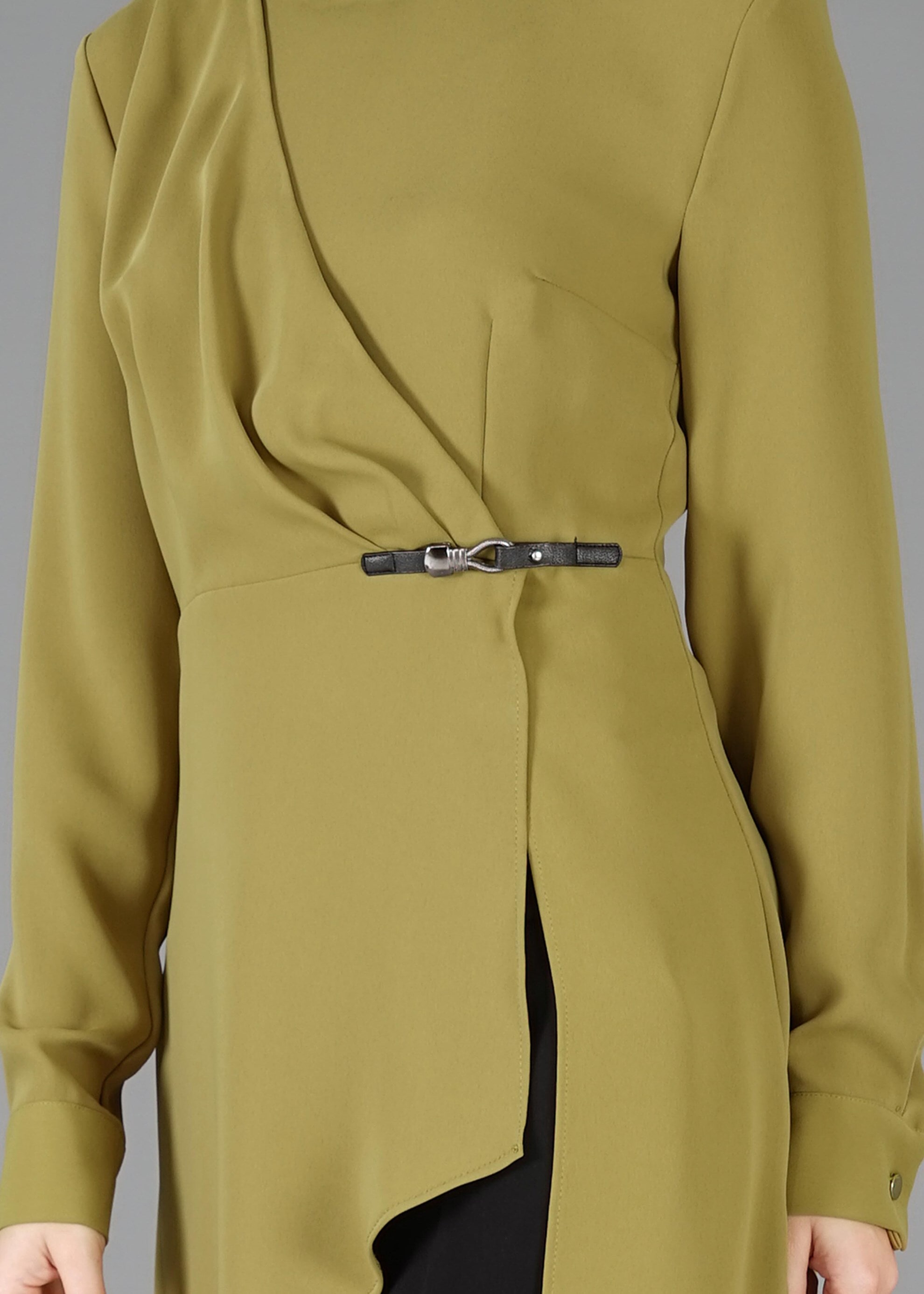 Tesettür giyim YEŞİL ASİMETRİK KESİM KLASİK TUNİK 4768