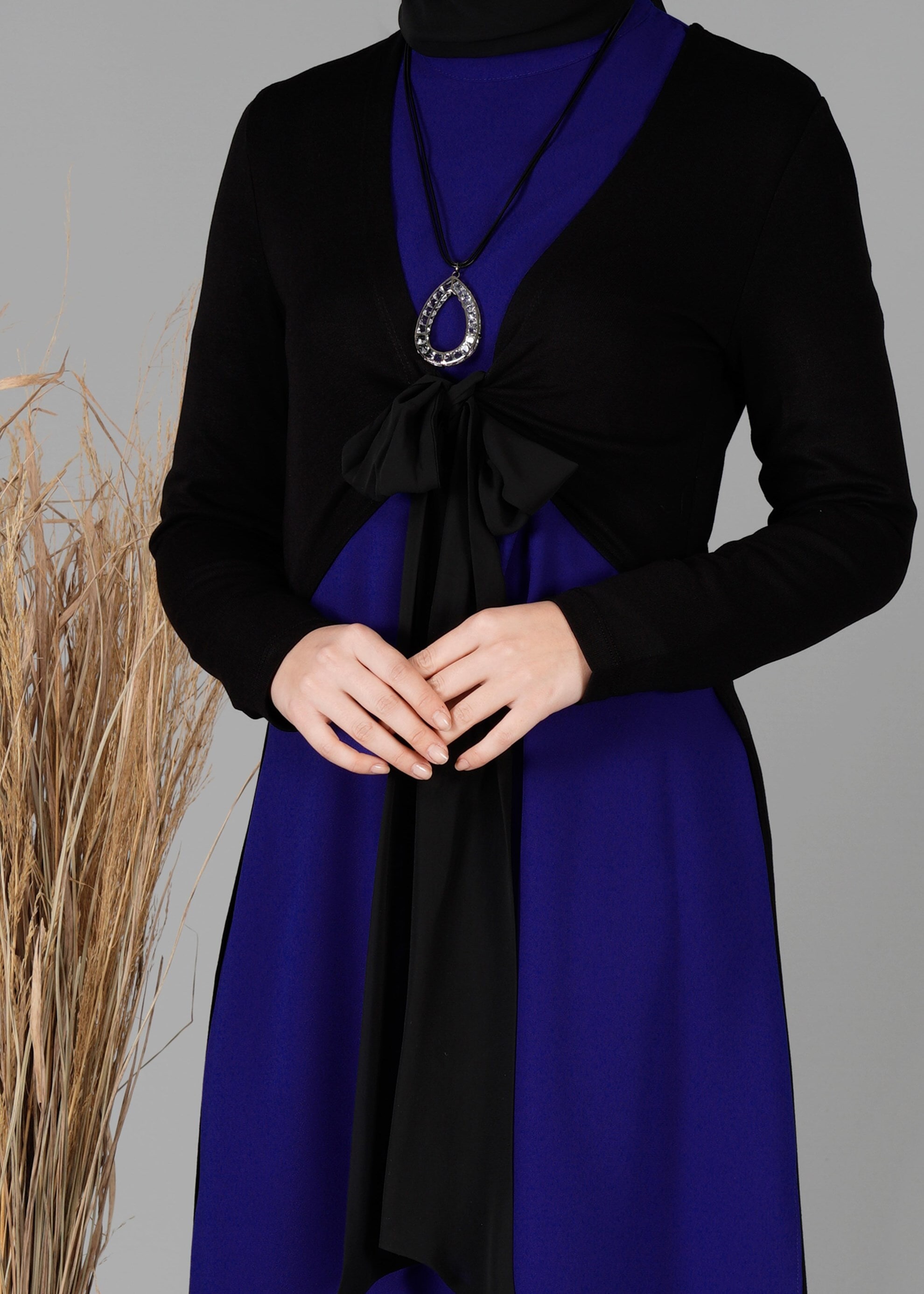 Tesettür giyim LACİVERT BELDEN BAĞLAMALI 2&prime;li TUNİK 4778