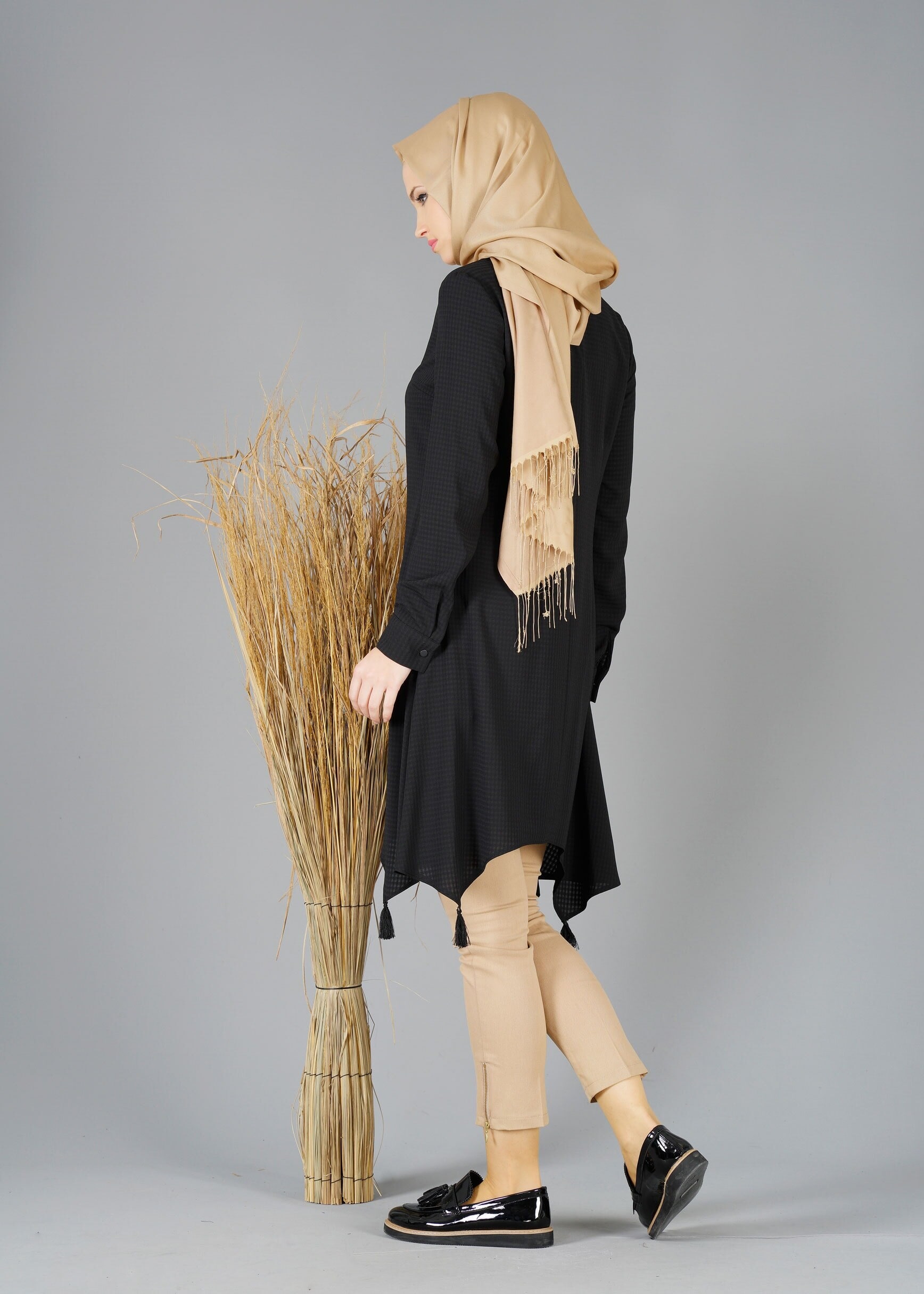 Tesettür giyim SİYAH 4781 TUNİK