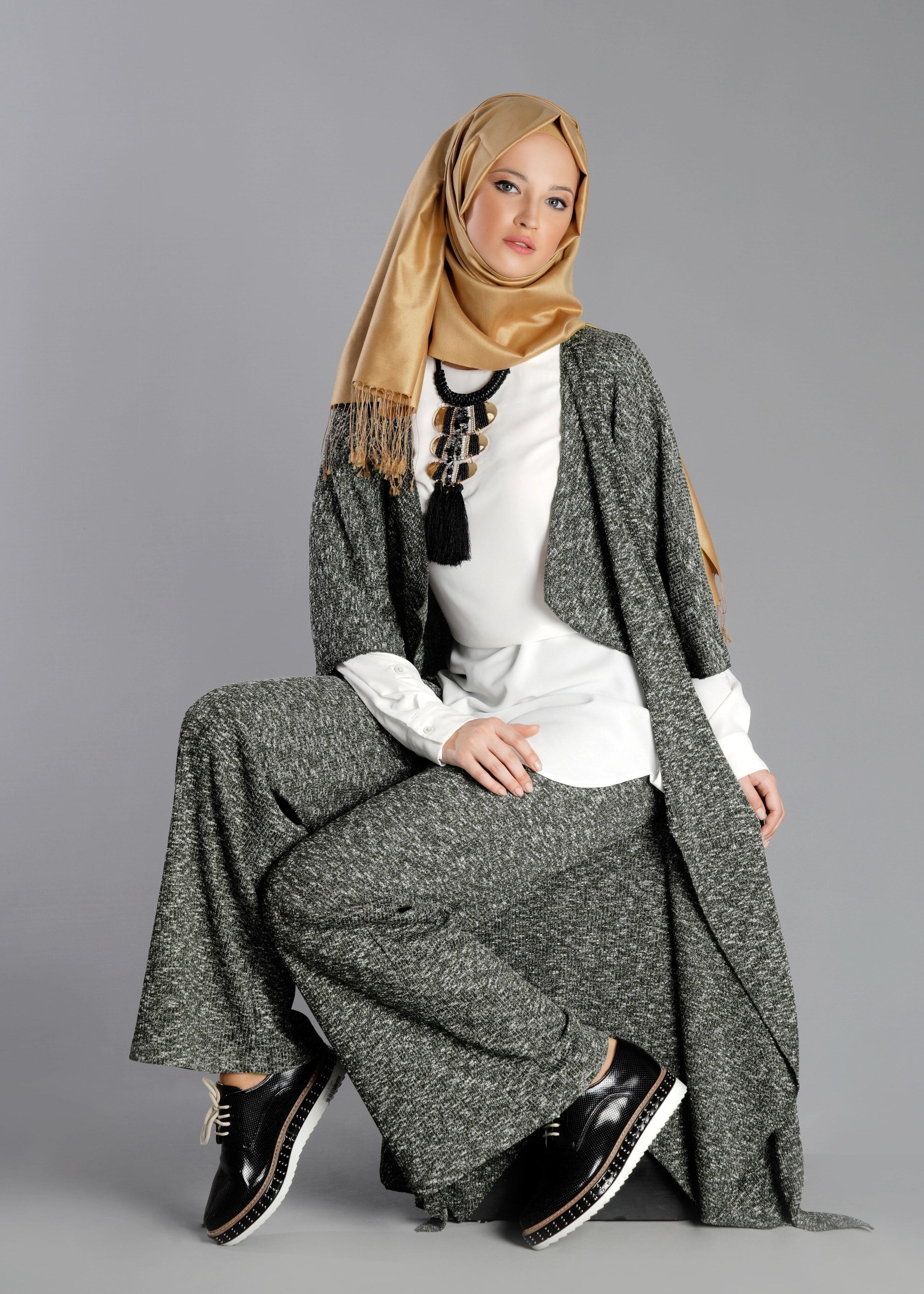 Tesettür giyim HAKİ 4843 TUNİK