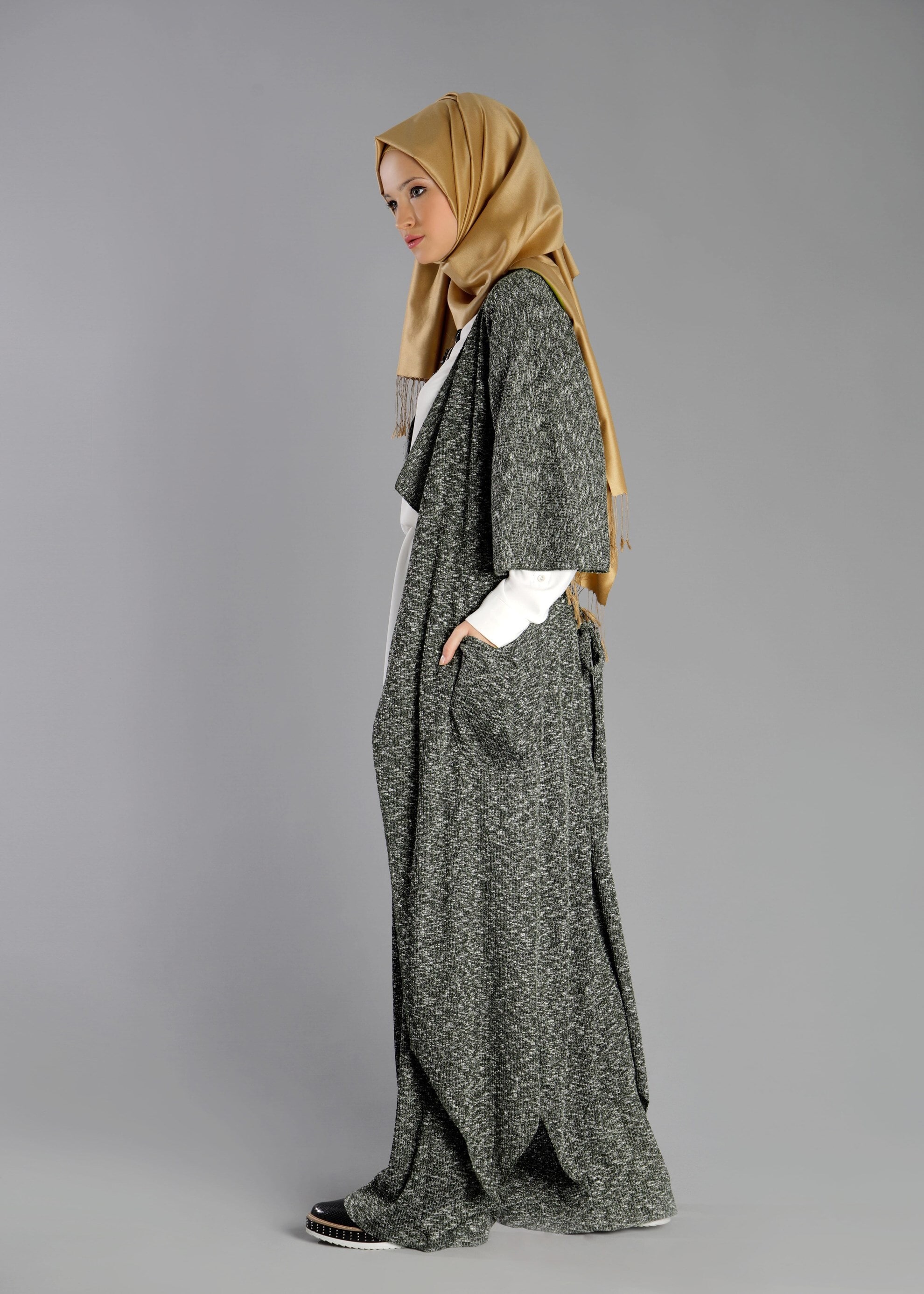 Tesettür giyim HAKİ 4843 TUNİK