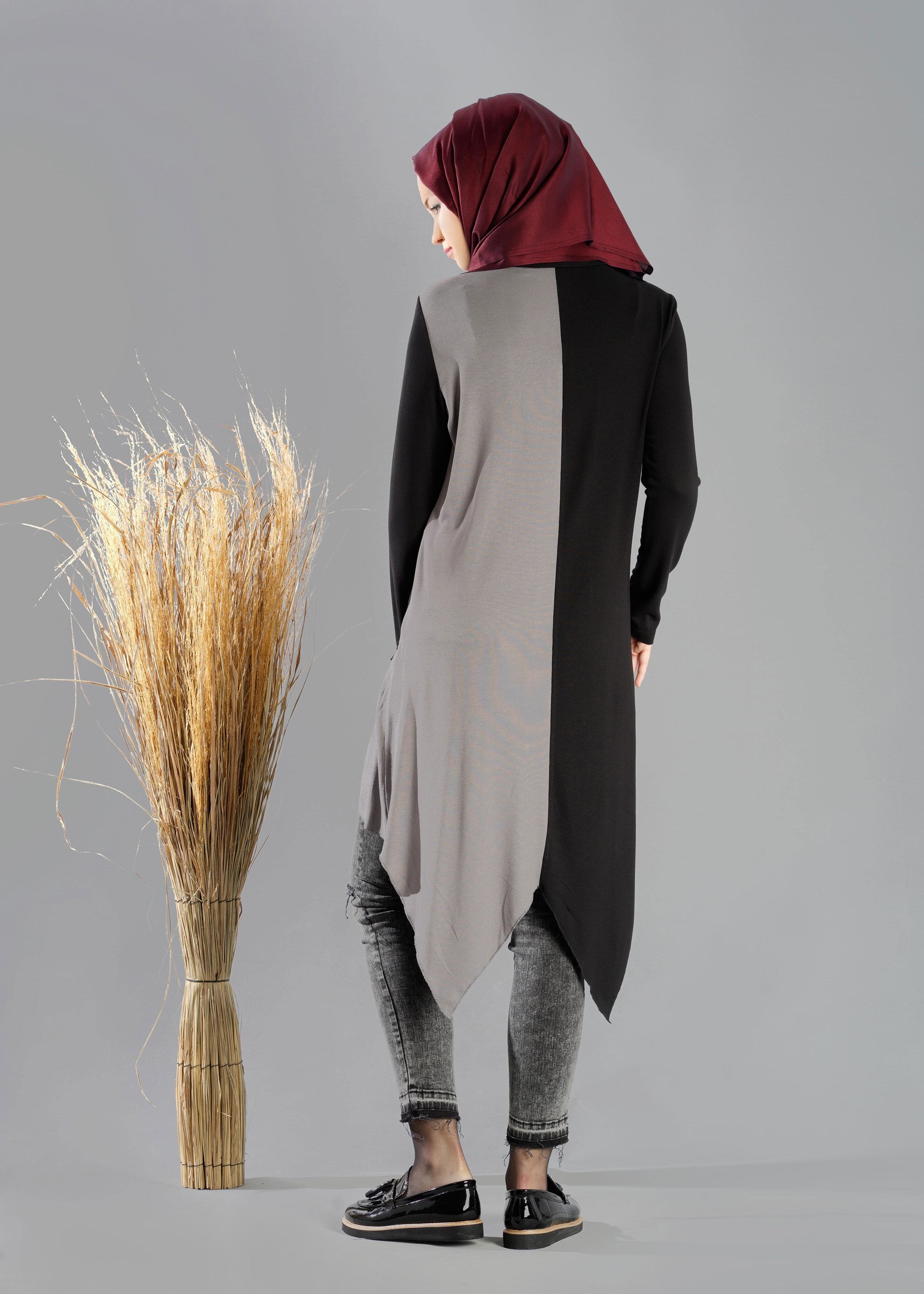 Tesettür giyim SİYAH ASİMETRİK KESİM TUNİK 4844