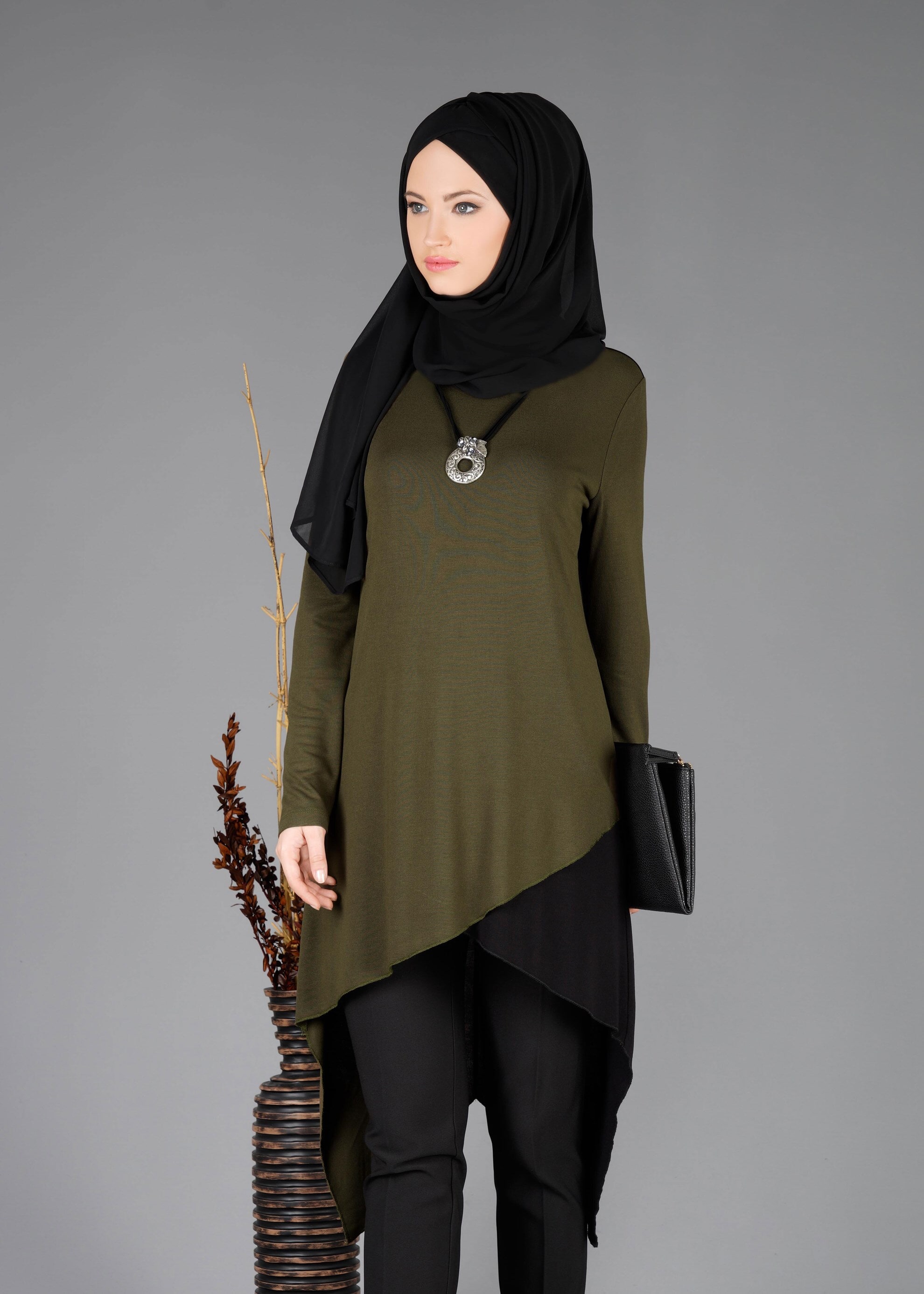 Tesettür giyim HAKİ ASİMETRİK KESİM TUNİK 4844