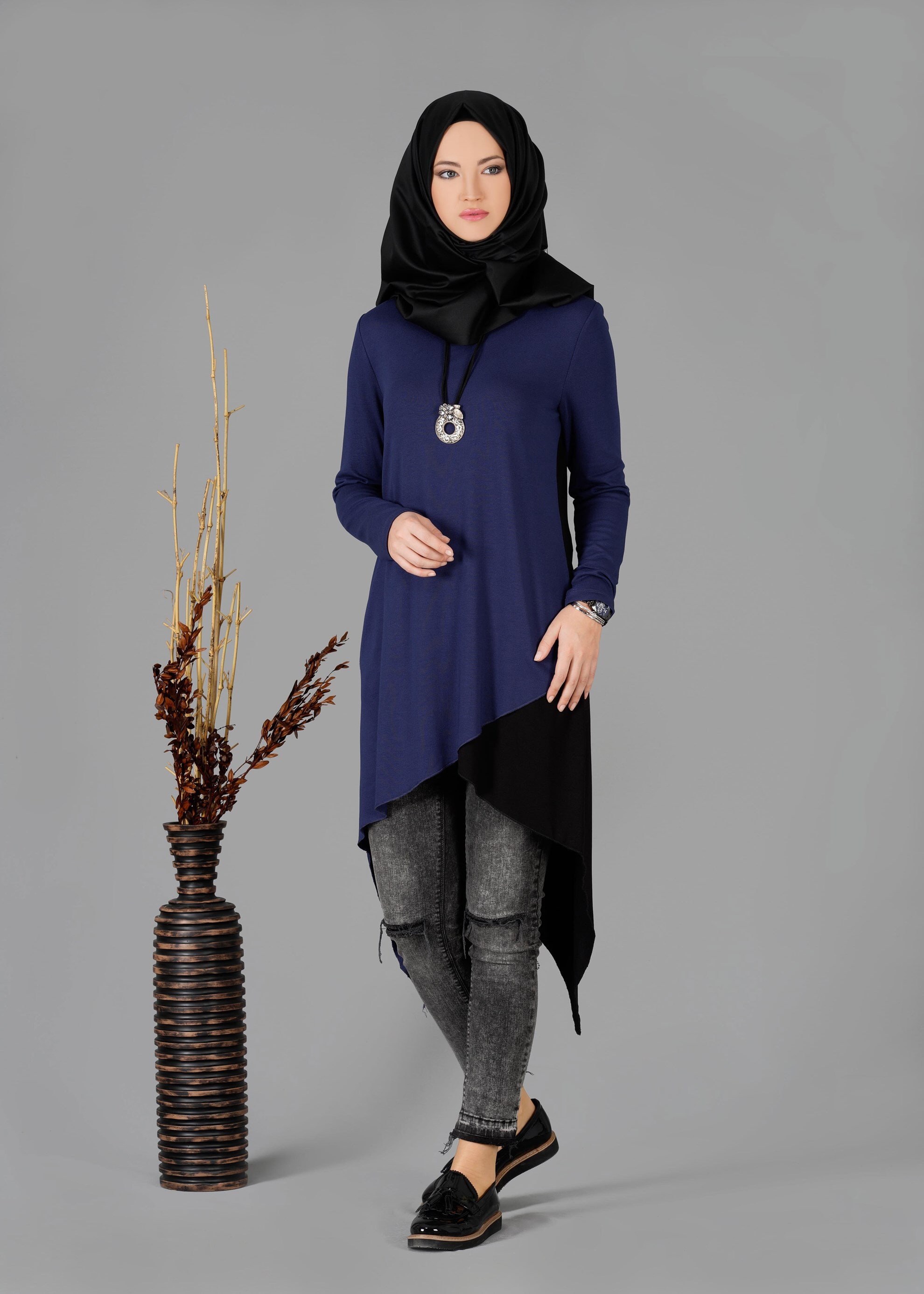 Tesettür giyim LACİVERT ASİMETRİK KESİM TUNİK 4844