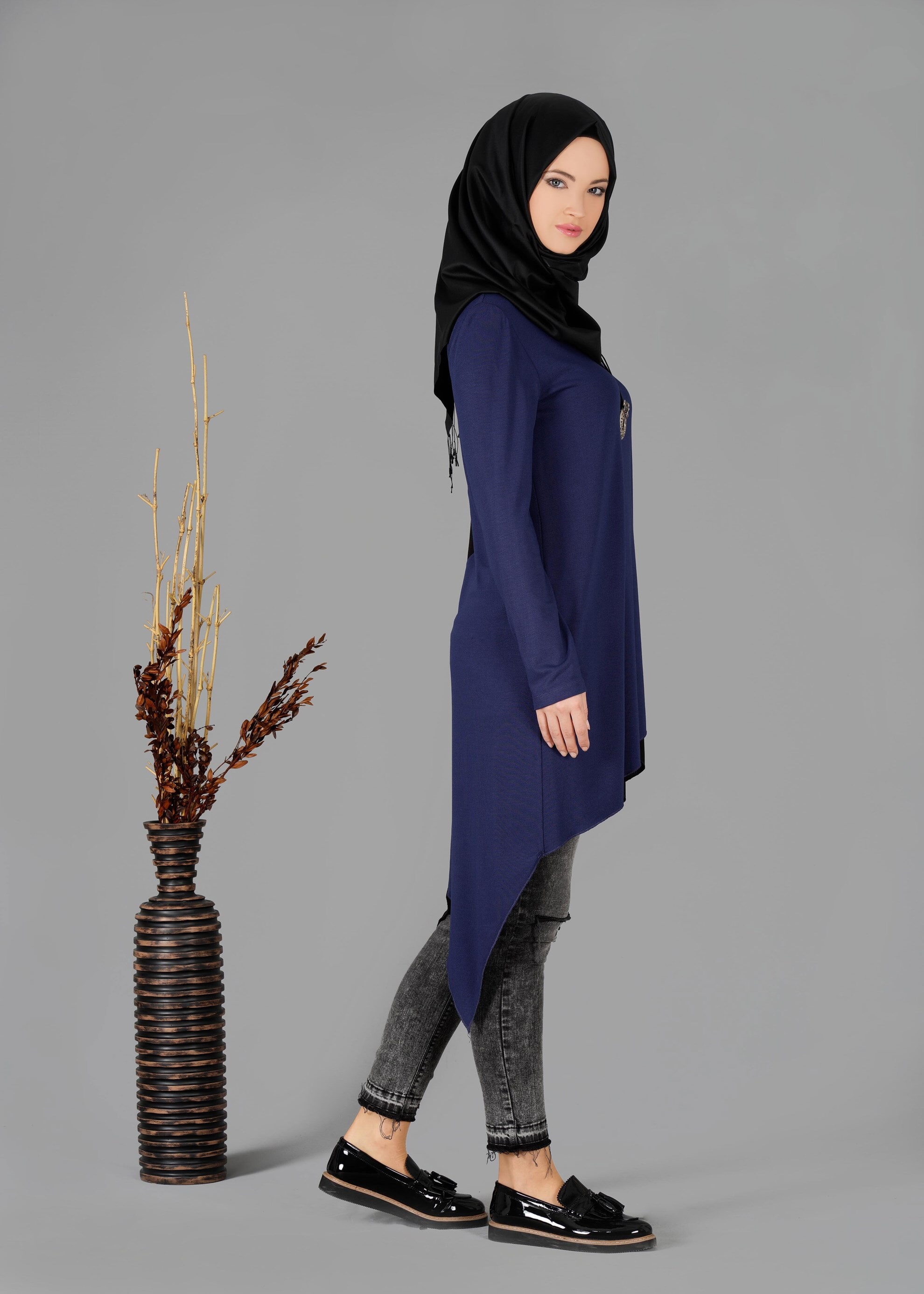 Tesettür giyim LACİVERT ASİMETRİK KESİM TUNİK 4844