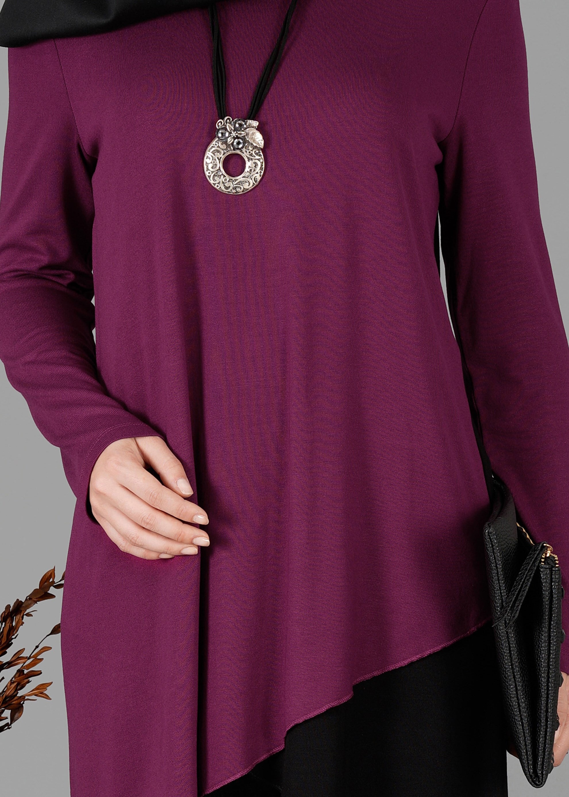 Tesettür giyim MOR ASİMETRİK KESİM TUNİK 4844