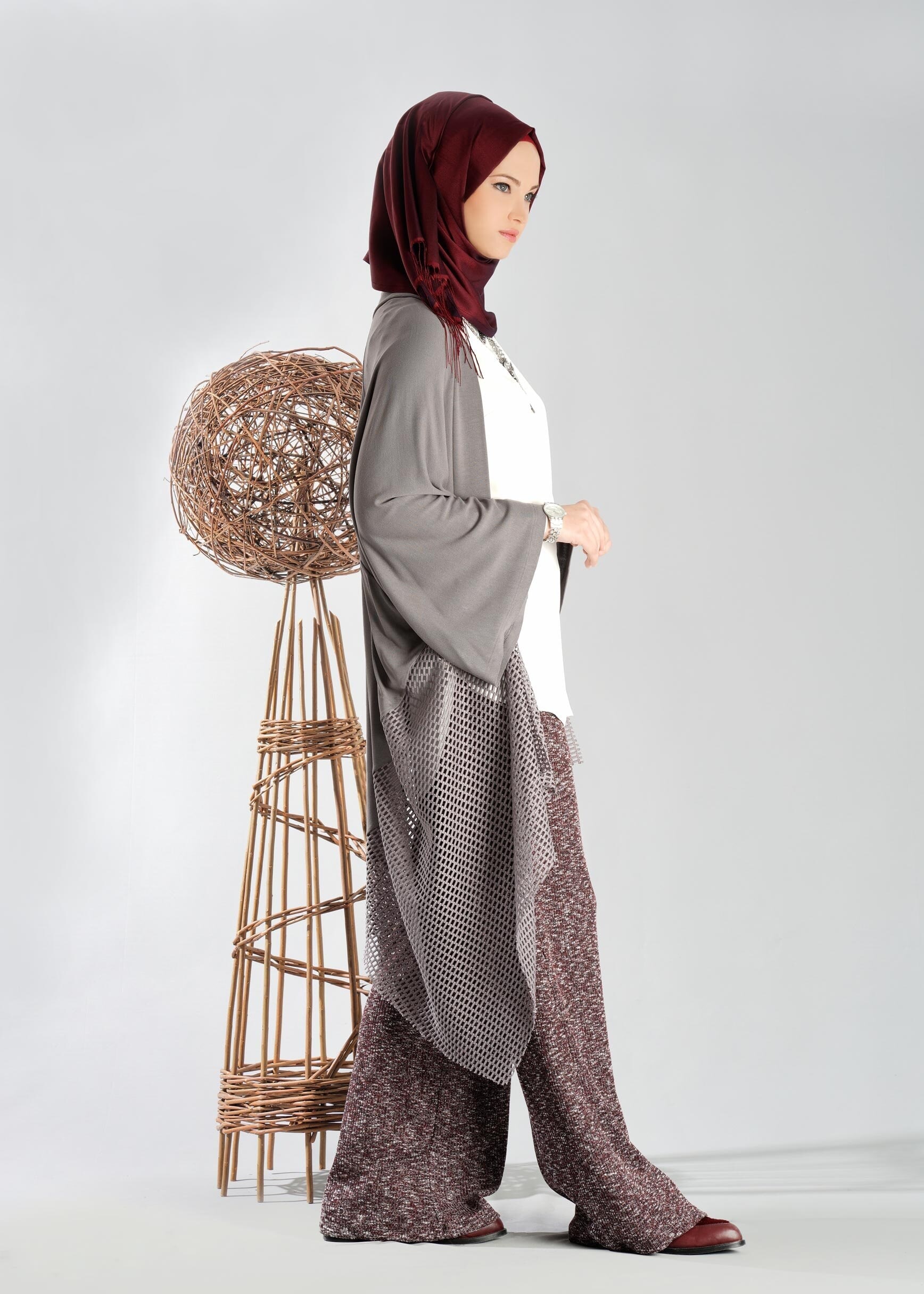 Tesettür giyim GRİ FİLE DETAYLI TUNİK 4854