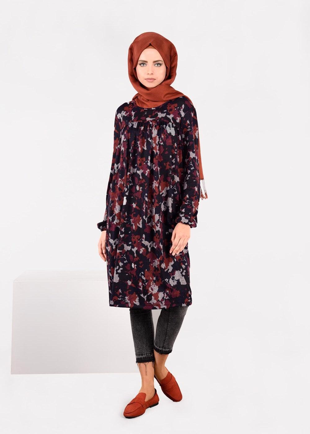 Tesettür giyim FUŞYA MANŞETLERİ LASTİKLİ DESENLİ TUNİK 4865 