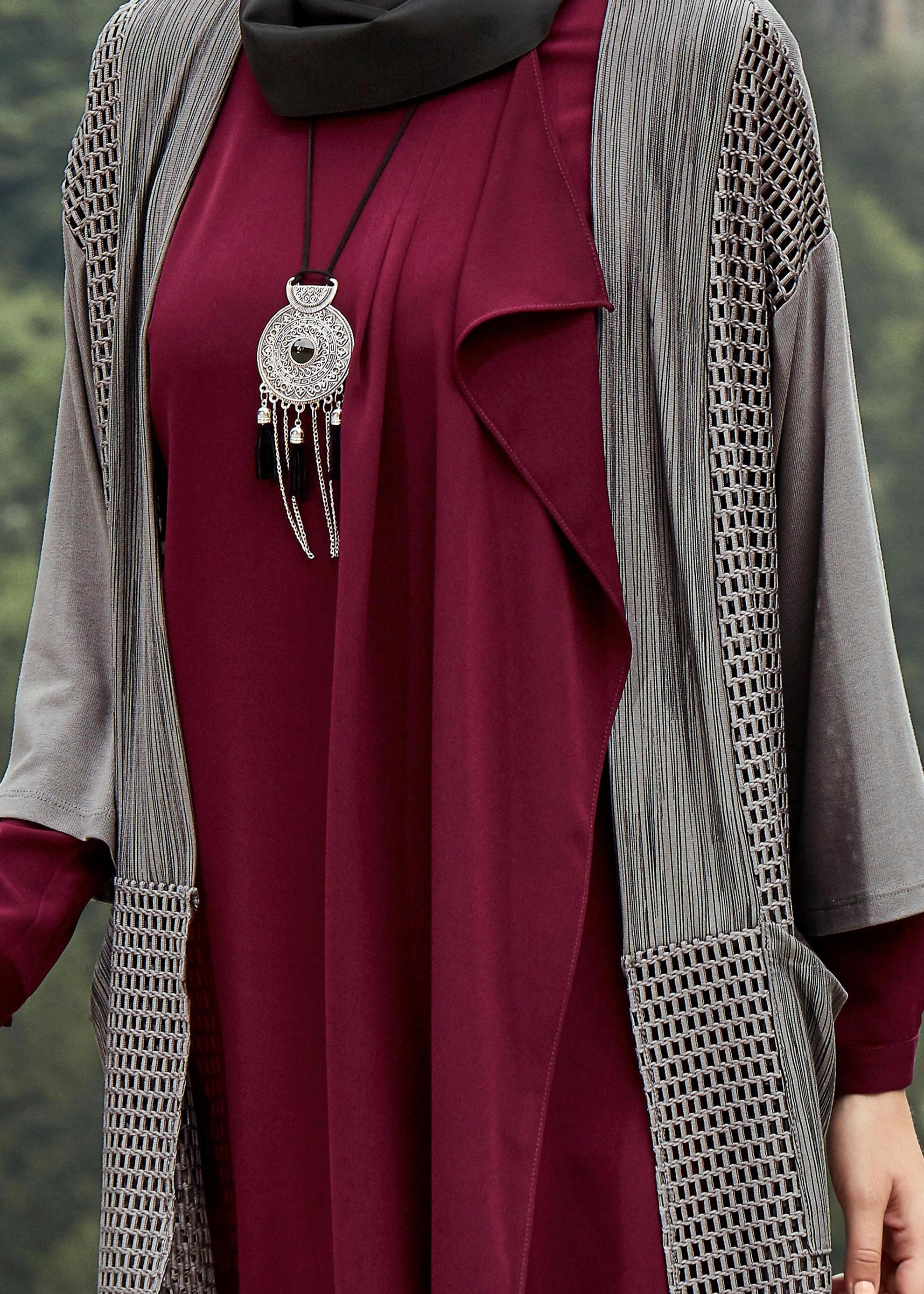 Tesettür giyim GRİ FİLE DETAYLI TUNİK 4871