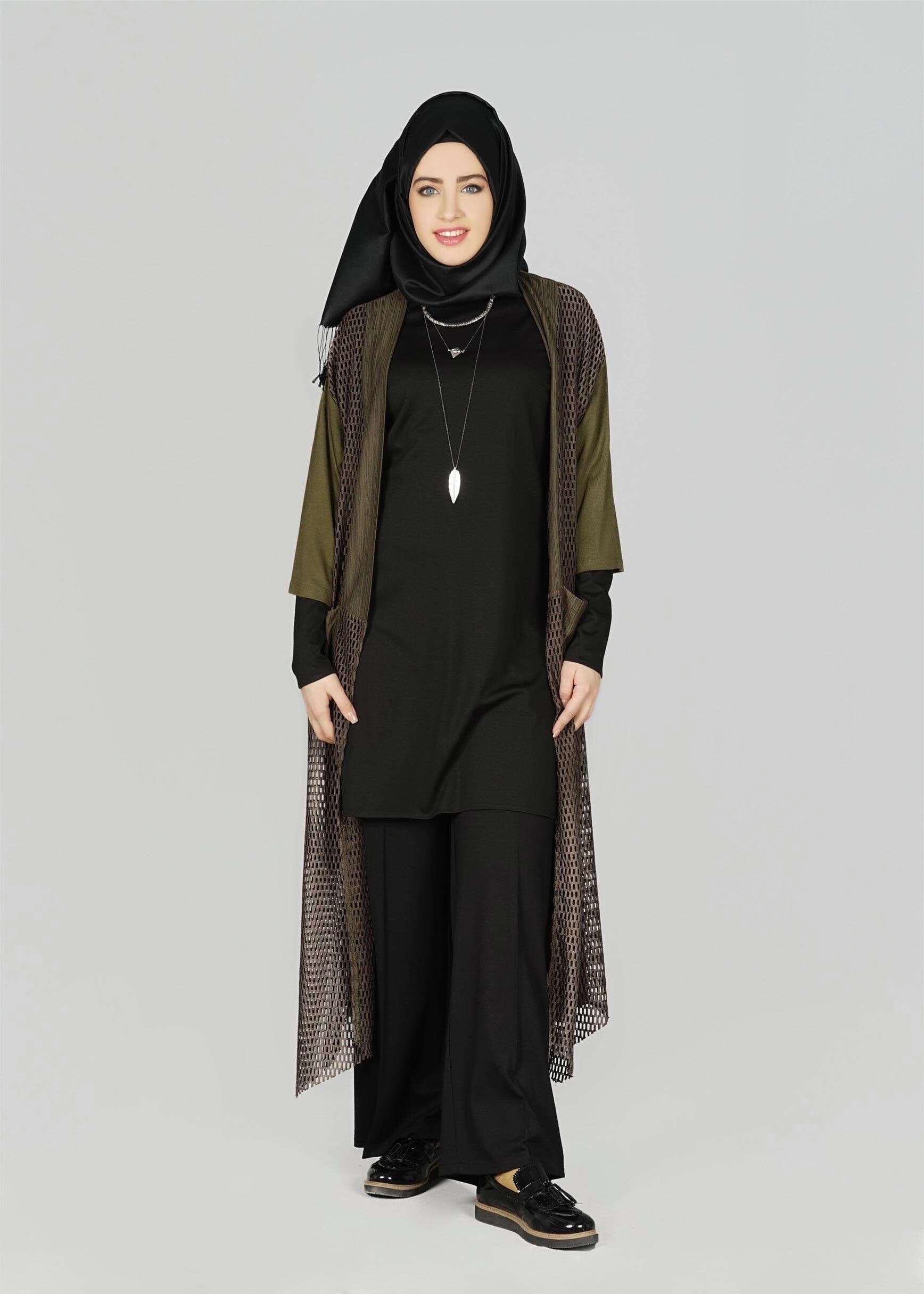 Tesettür giyim HAKİ FİLE DETAYLI TUNİK 4871