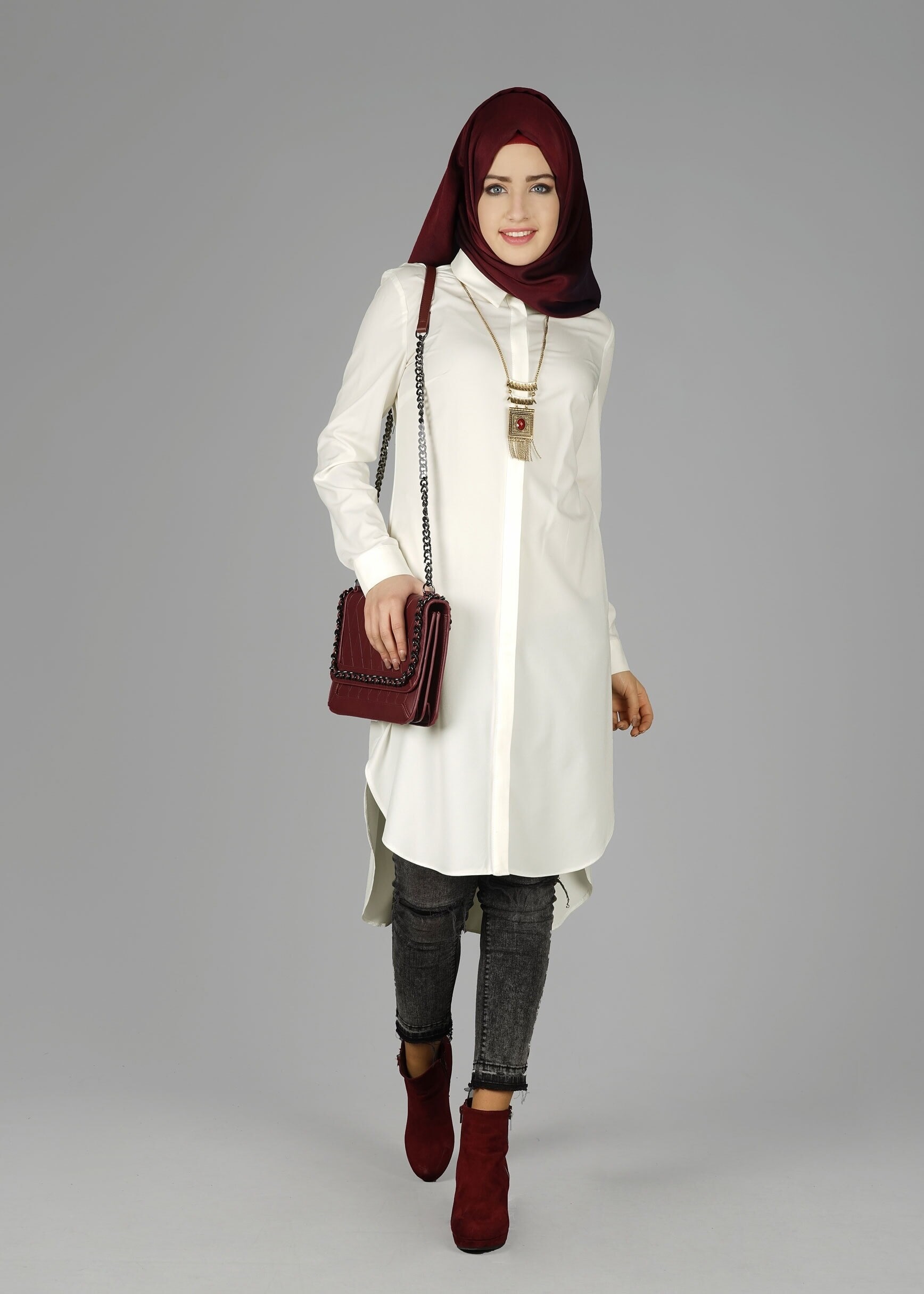 Tesettür giyim BEYAZ 4877 TUNİK 