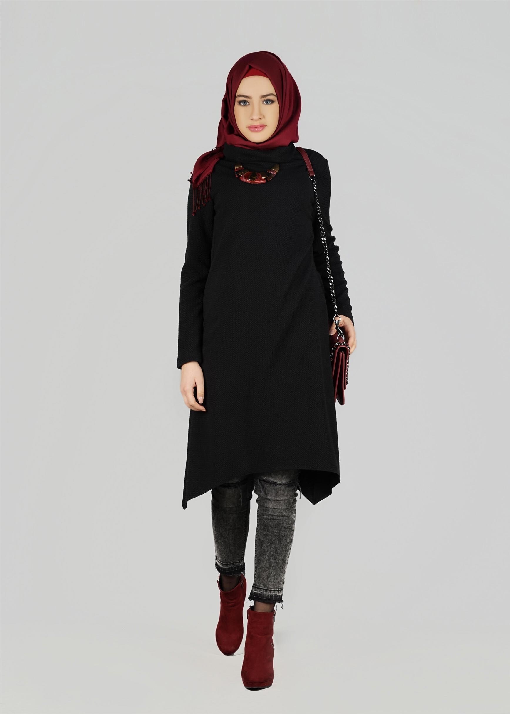 Tesettür giyim SİYAH 4884 TUNİK