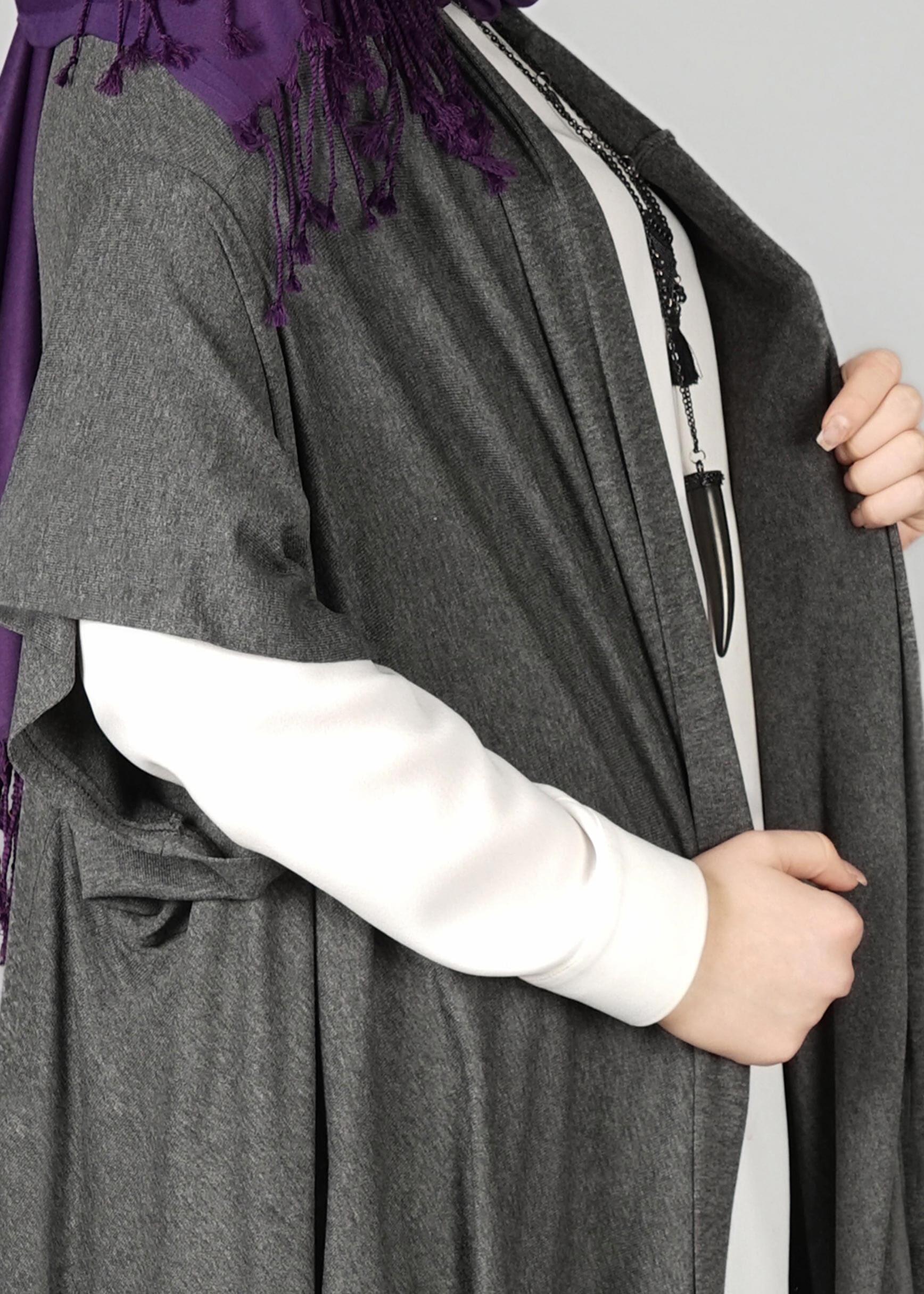 Tesettür giyim GRİ ASİMETRİK KESİM TUNİK 4886