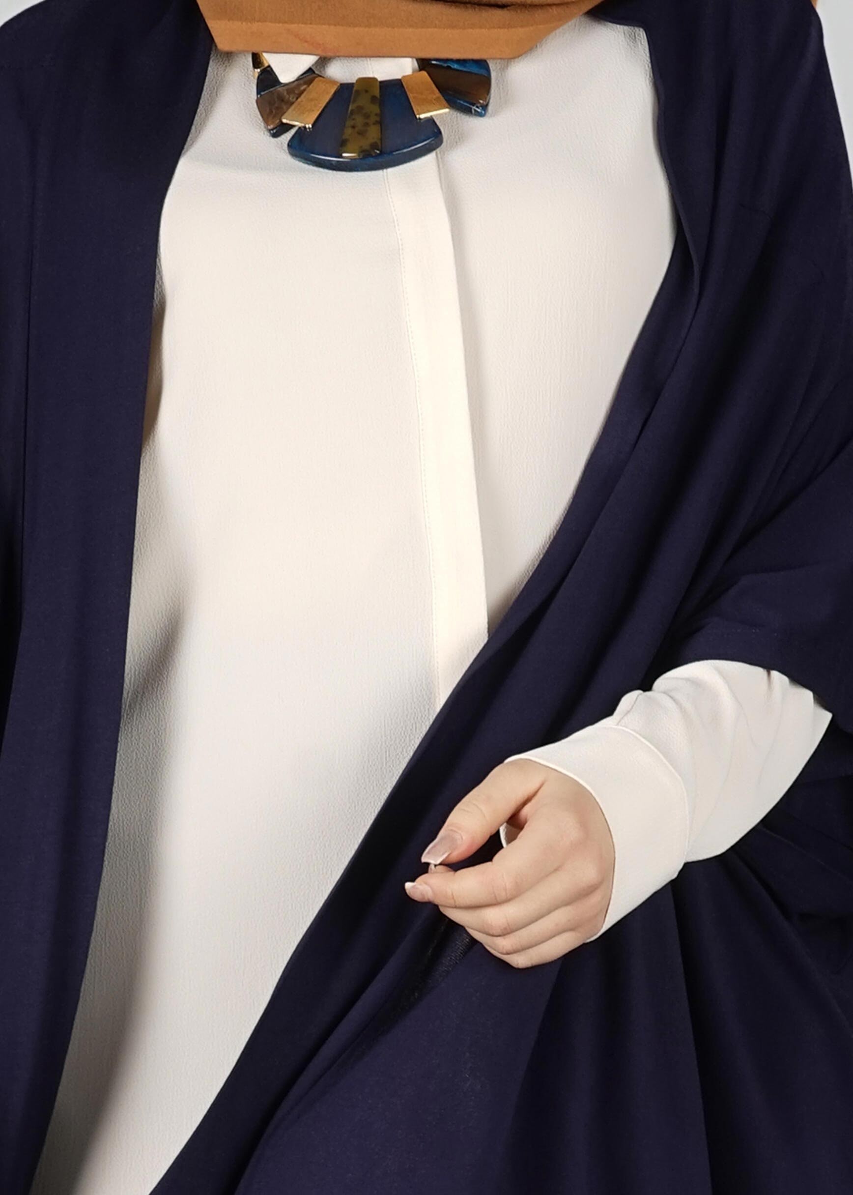 Tesettür giyim LACİVERT ASİMETRİK KESİM TUNİK 4886