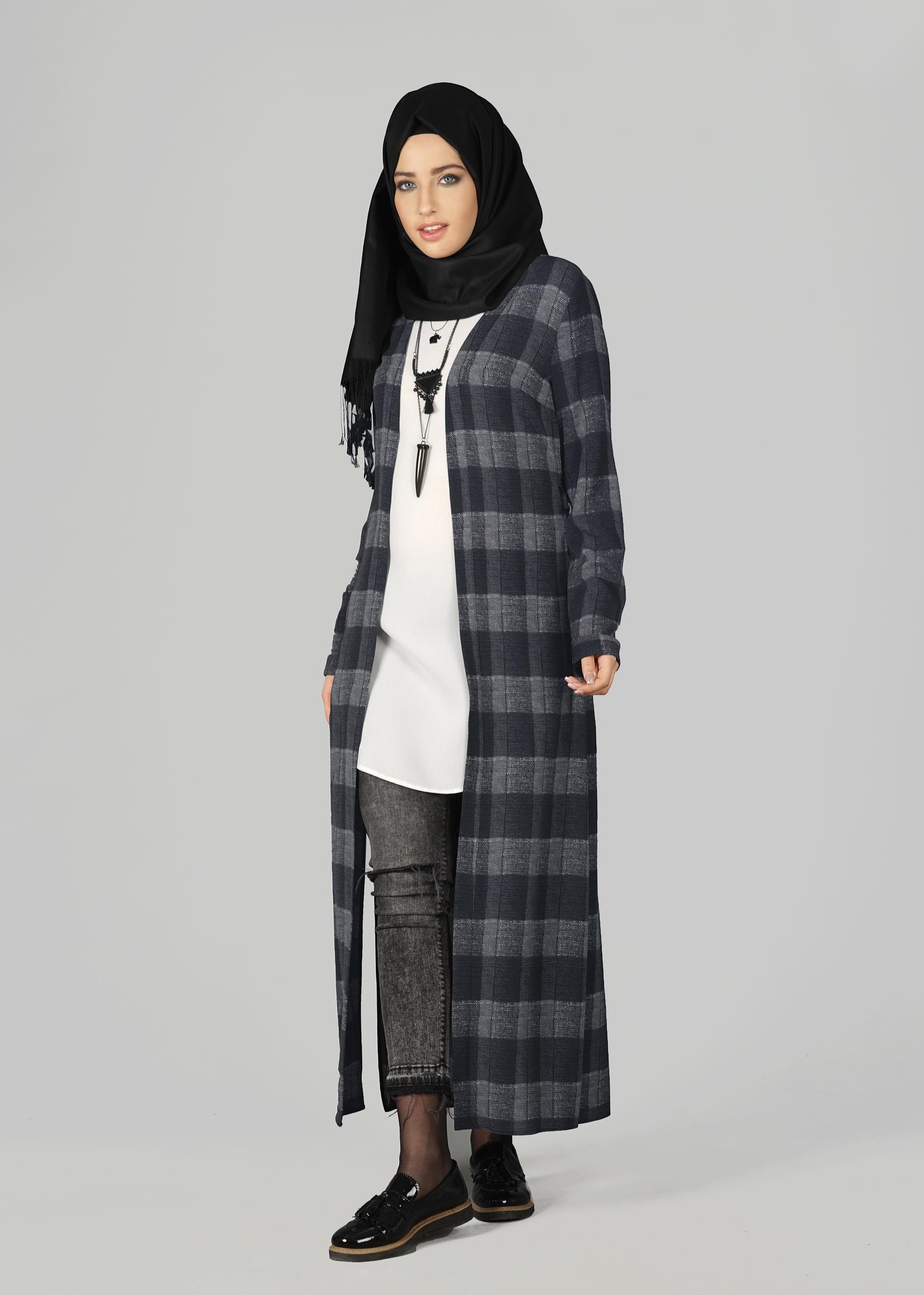 Tesettür giyim GRİ KARE DESENLİ TUNİK 4928