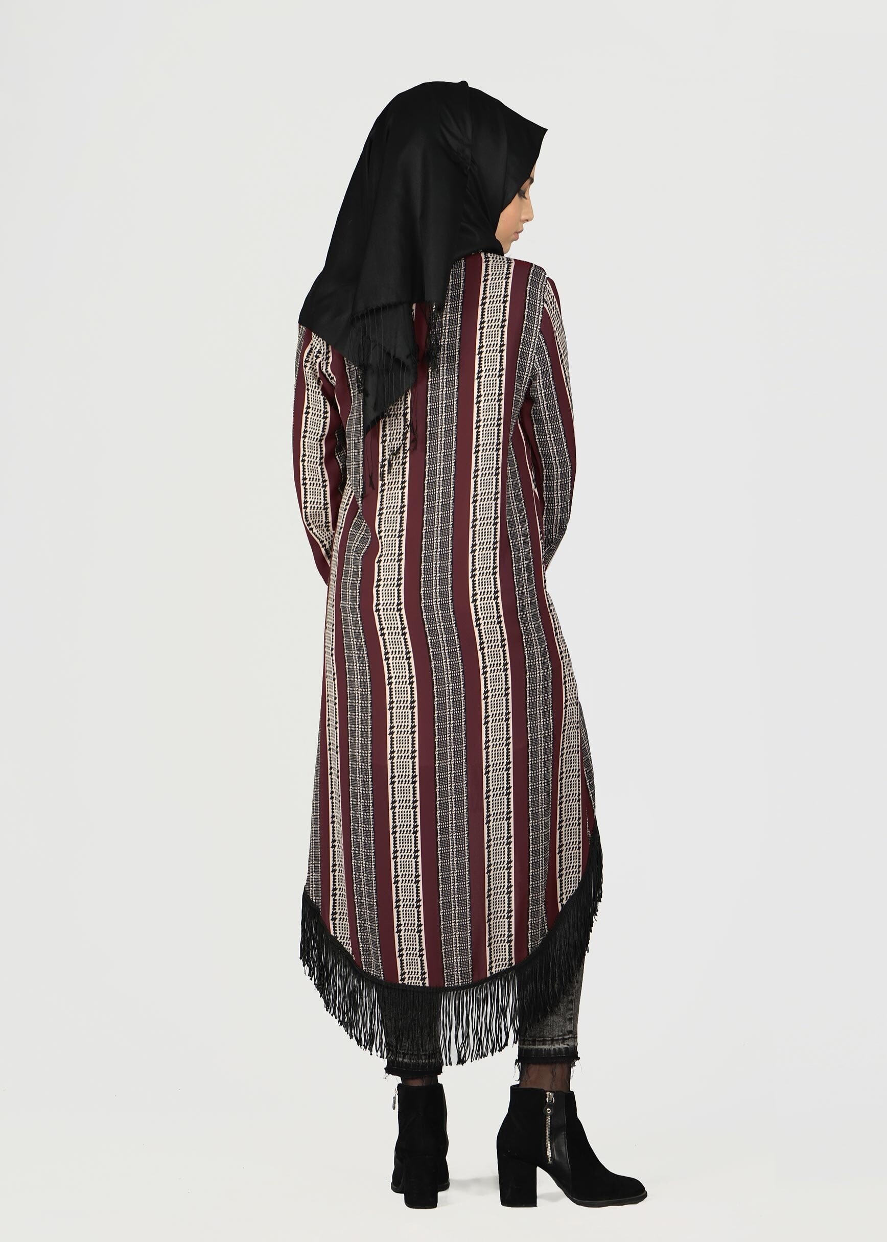 Tesettür giyim BORDO DESENLİ PÜSKÜLLÜ TUNİK 4929