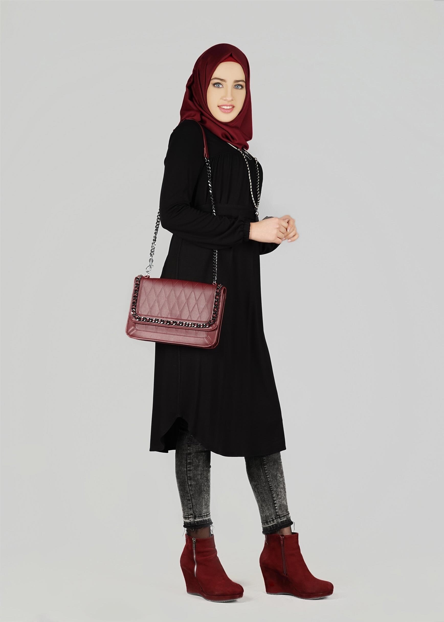 Tesettür giyim SİYAH 4942 TUNİK