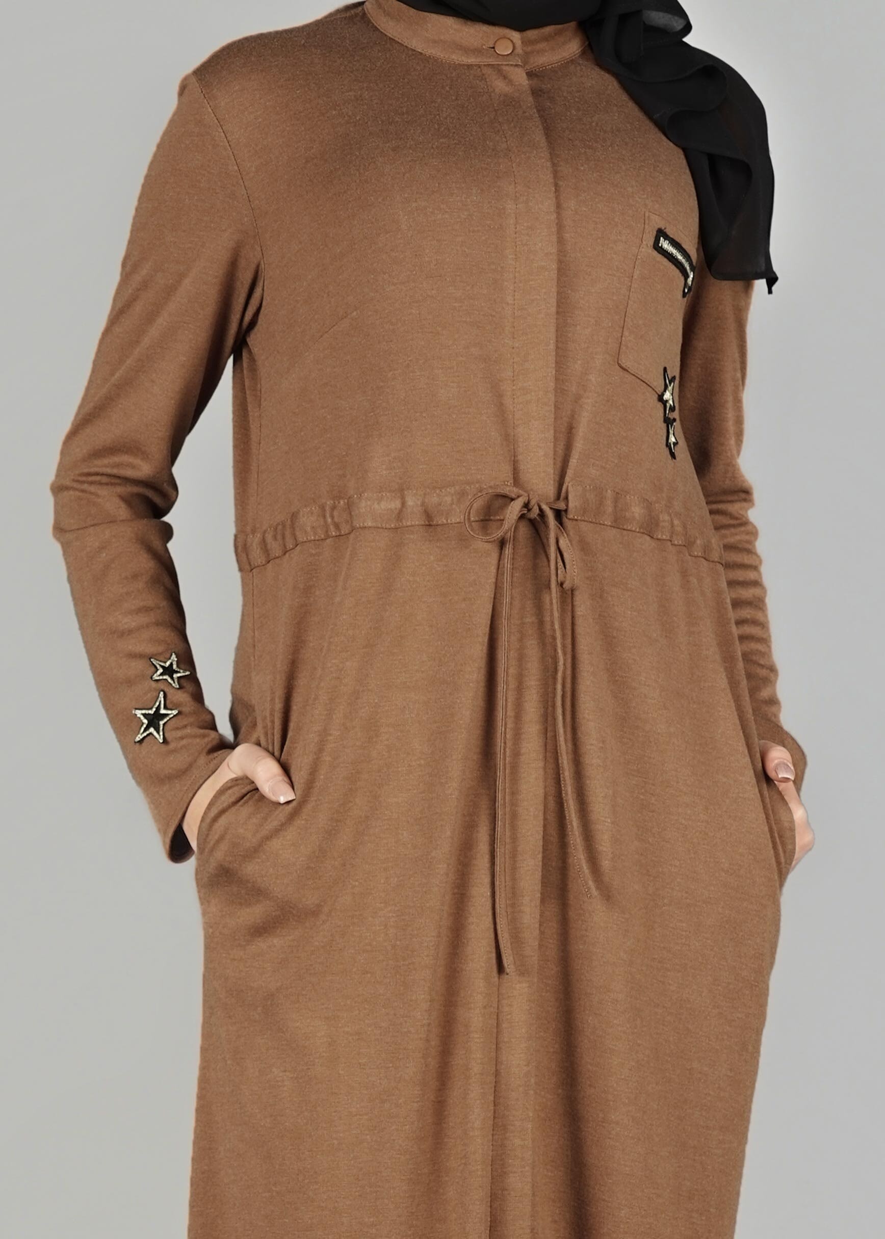 Tesettür giyim KAHVE BELİ BÜZGÜLÜ UZUN TUNİK 4955	