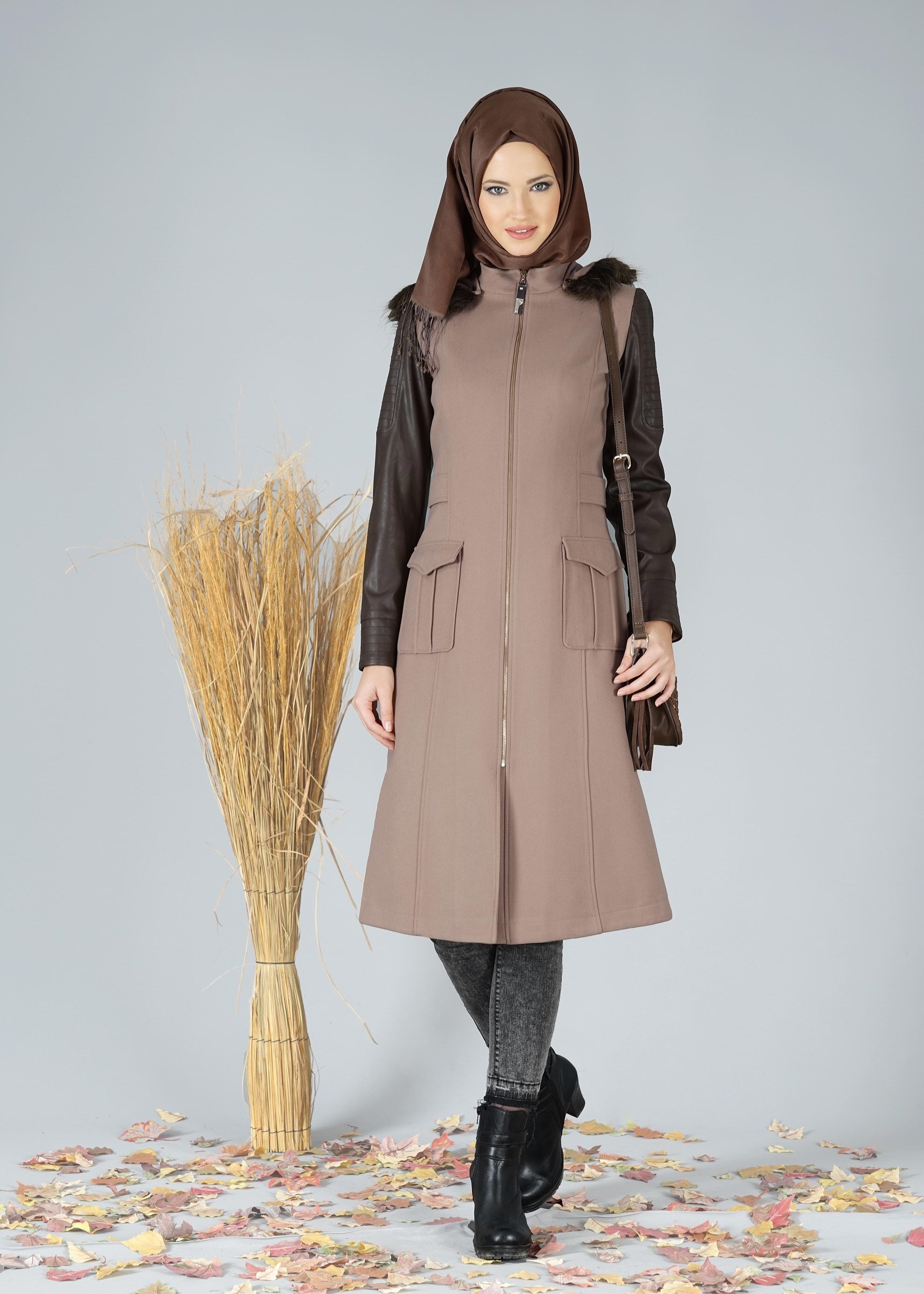 Tesettür giyim BEJ 1861 TRENÇKOT