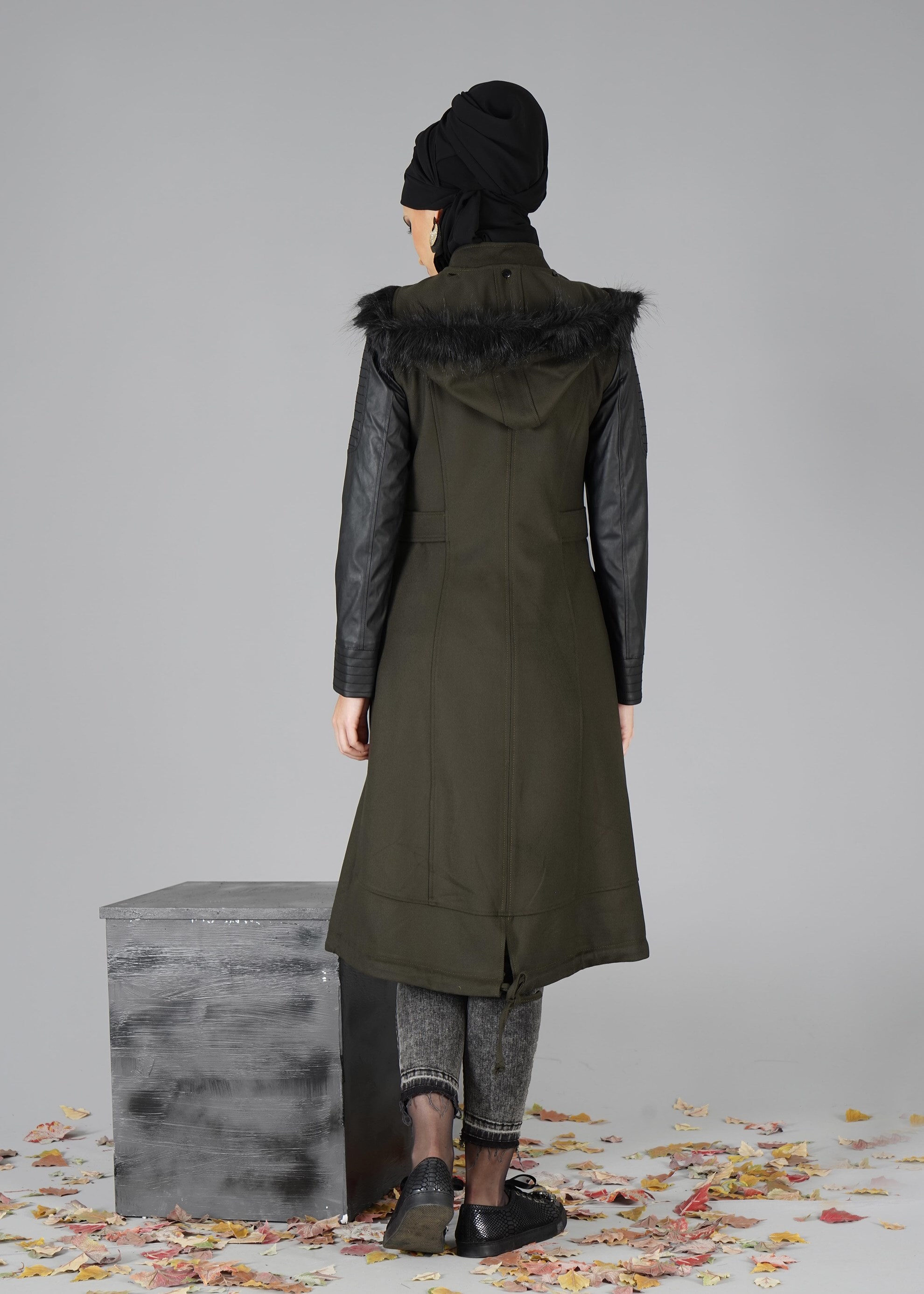 Tesettür giyim HAKİ 1861 TRENÇKOT