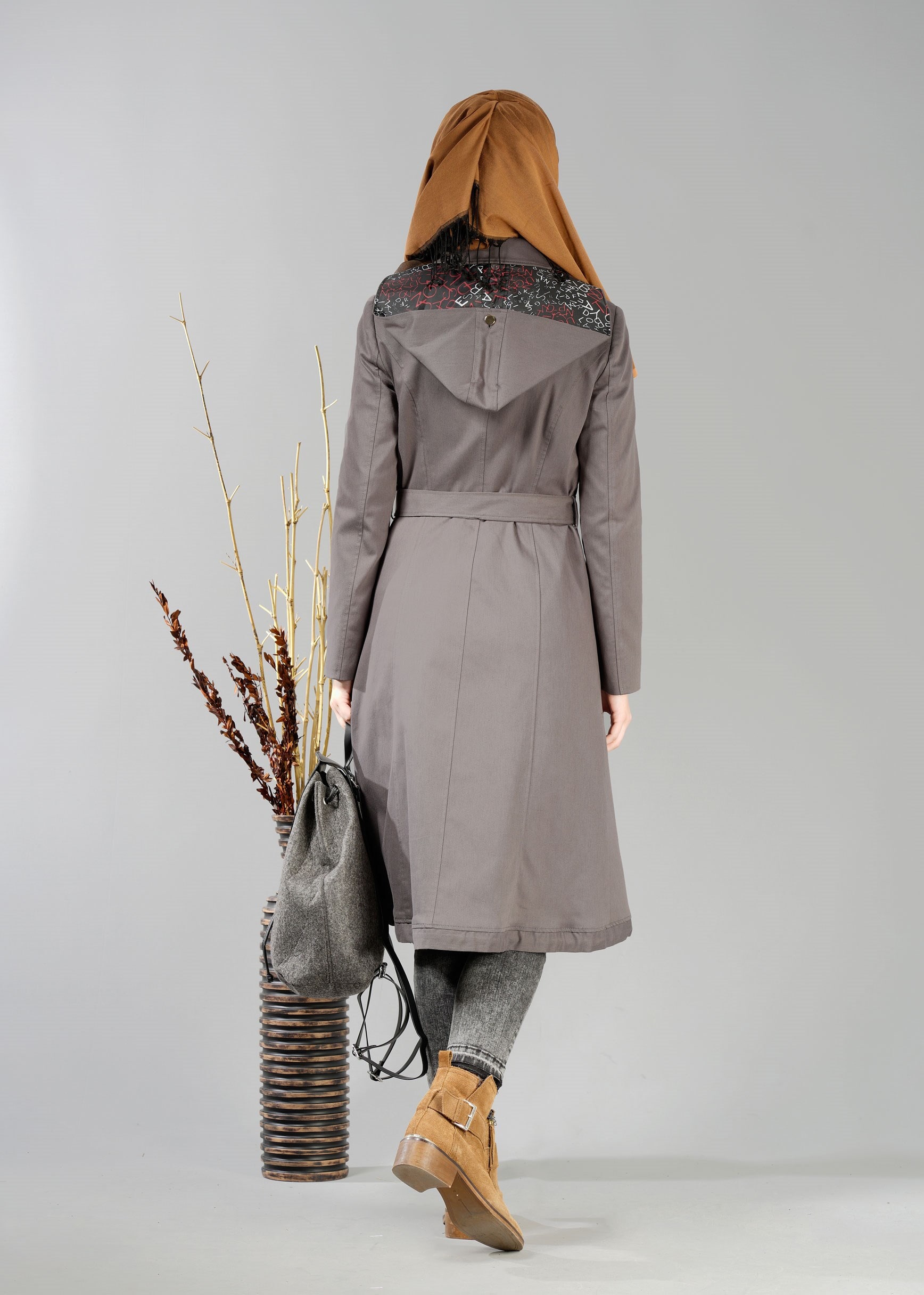 Tesettür giyim GRİ 1896 TRENÇKOT