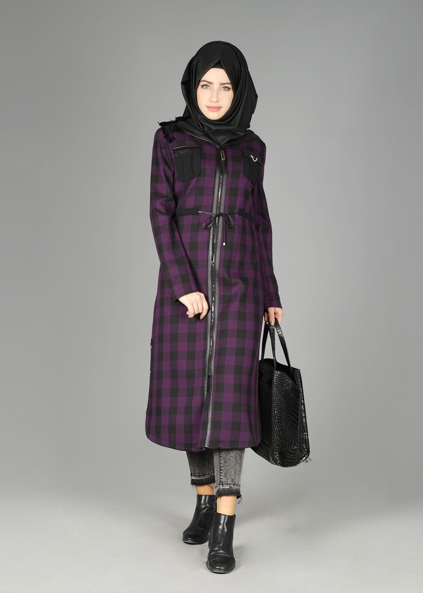 Tesettür giyim MOR CEP DETAYLI FERMUARLI EKOSE TRENÇKOT 1898 