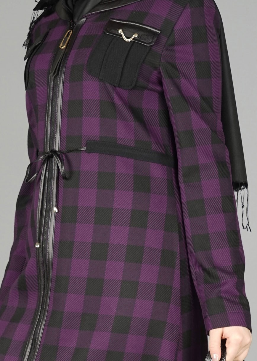 Tesettür giyim MOR CEP DETAYLI FERMUARLI EKOSE TRENÇKOT 1898 