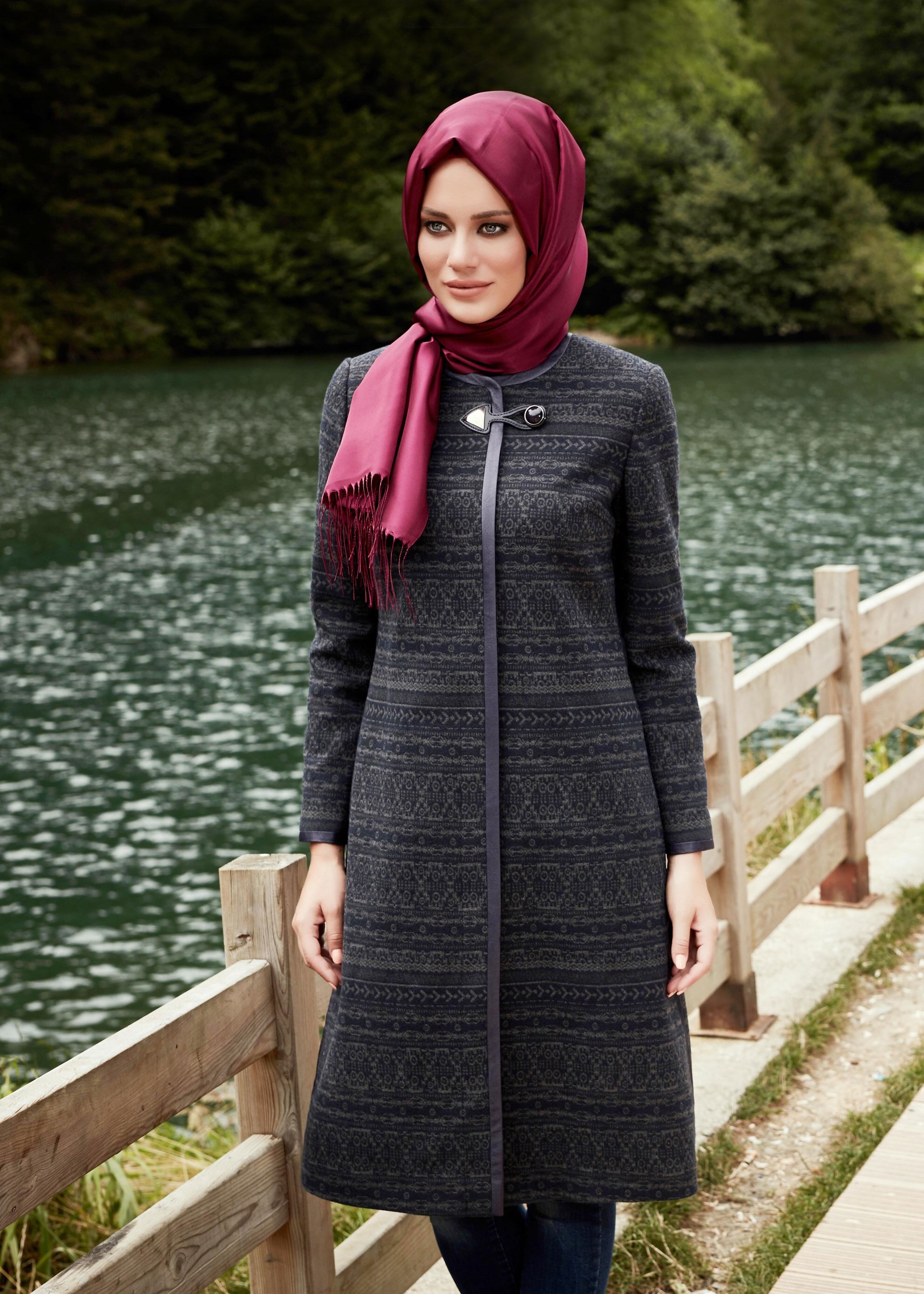 Tesettür giyim LACİVERT 1900 TRENÇKOT