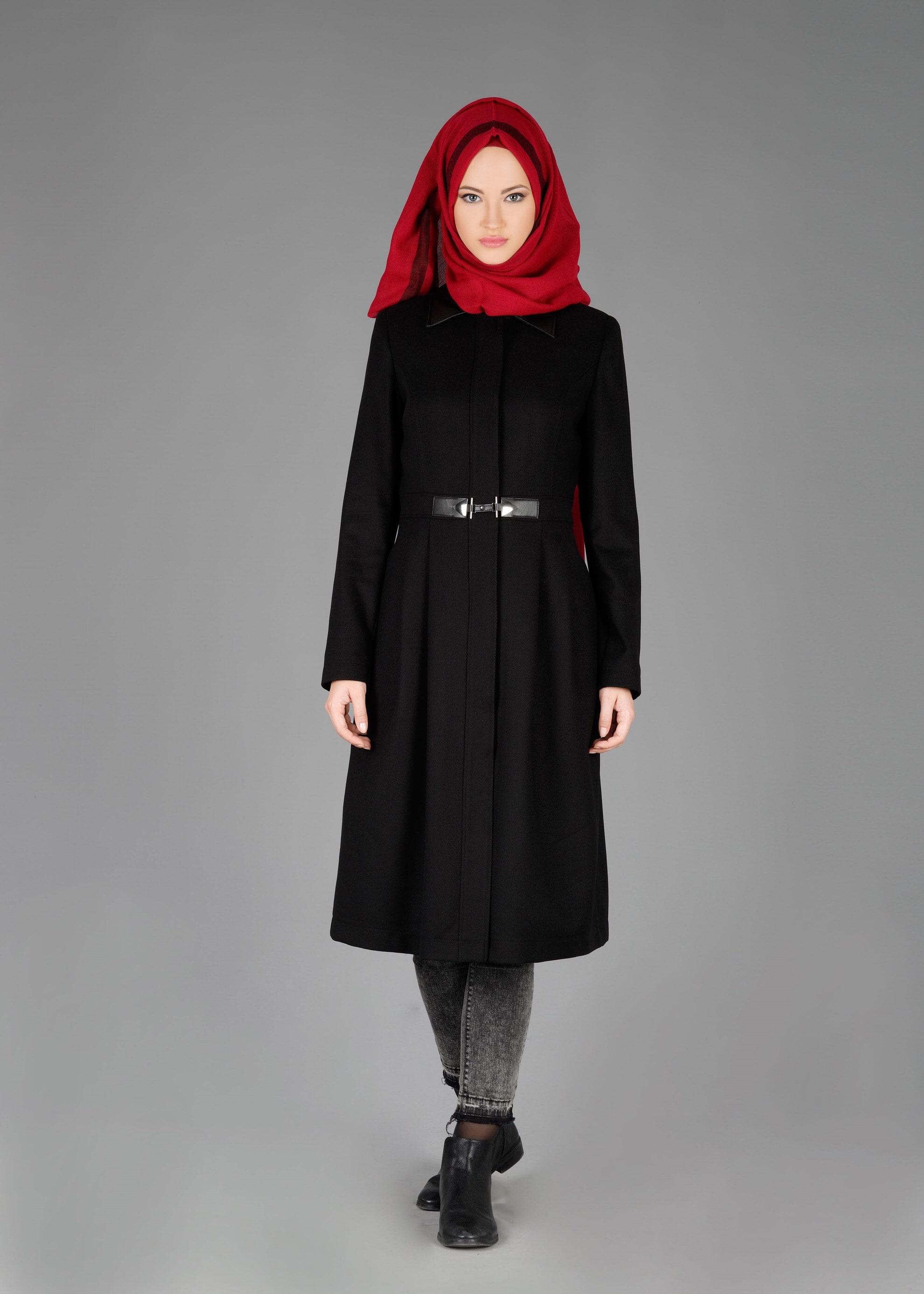 Tesettür giyim SİYAH ERKEK YAKA GİZLİ DÜĞMELİ TRENÇKOT 1951