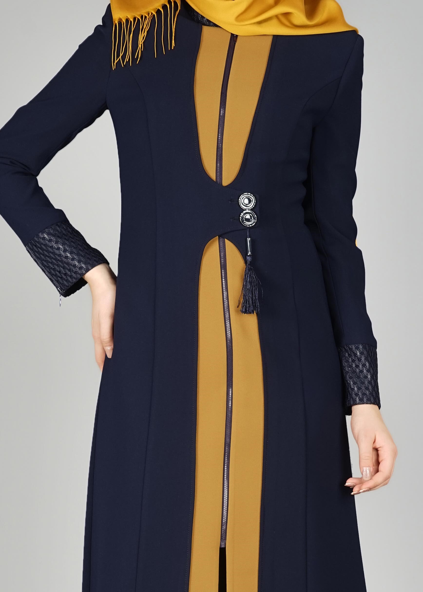 Tesettür giyim SARI BEL KISMI AKSESUARLI FERMUARLI TRENÇKOT 1959