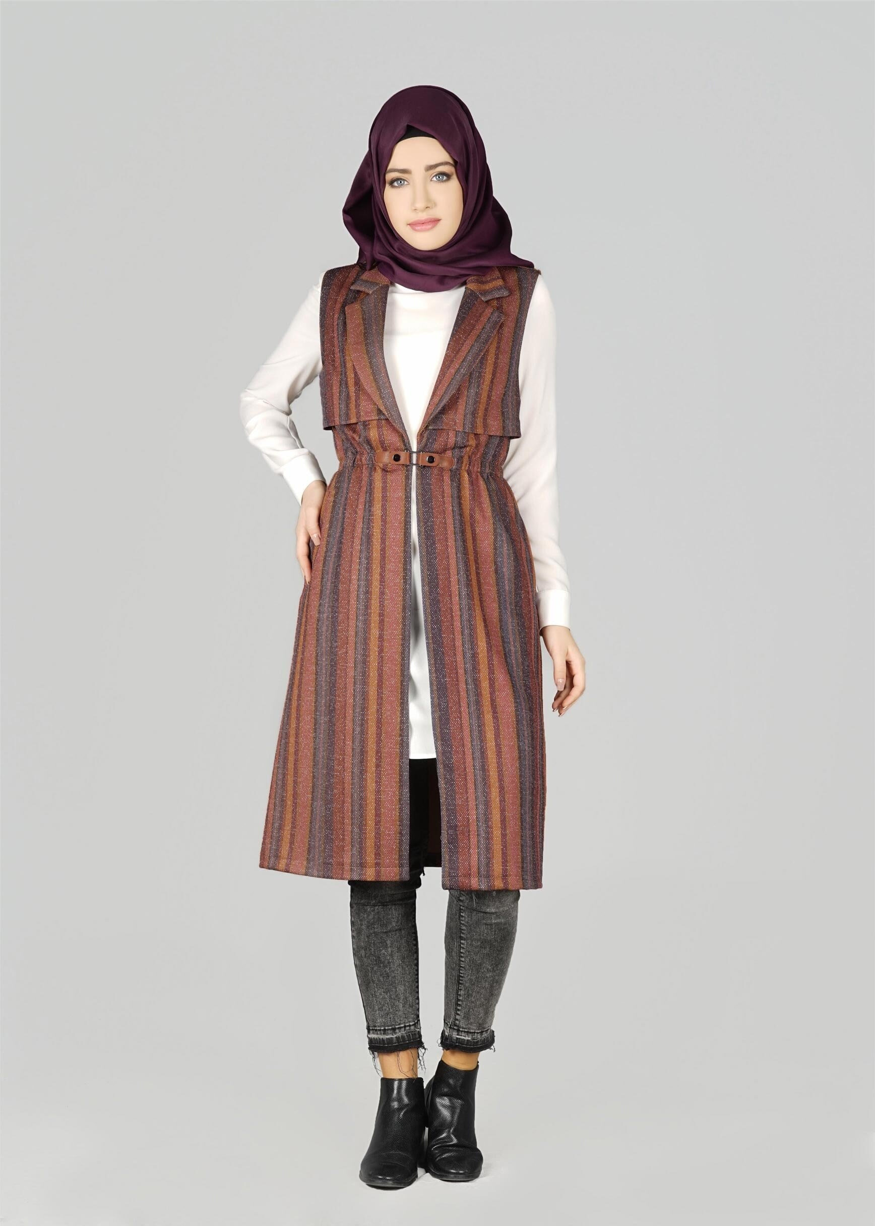 Tesettür giyim LACİVERT BELİ KEMER DETAYLI YELEK 4069 