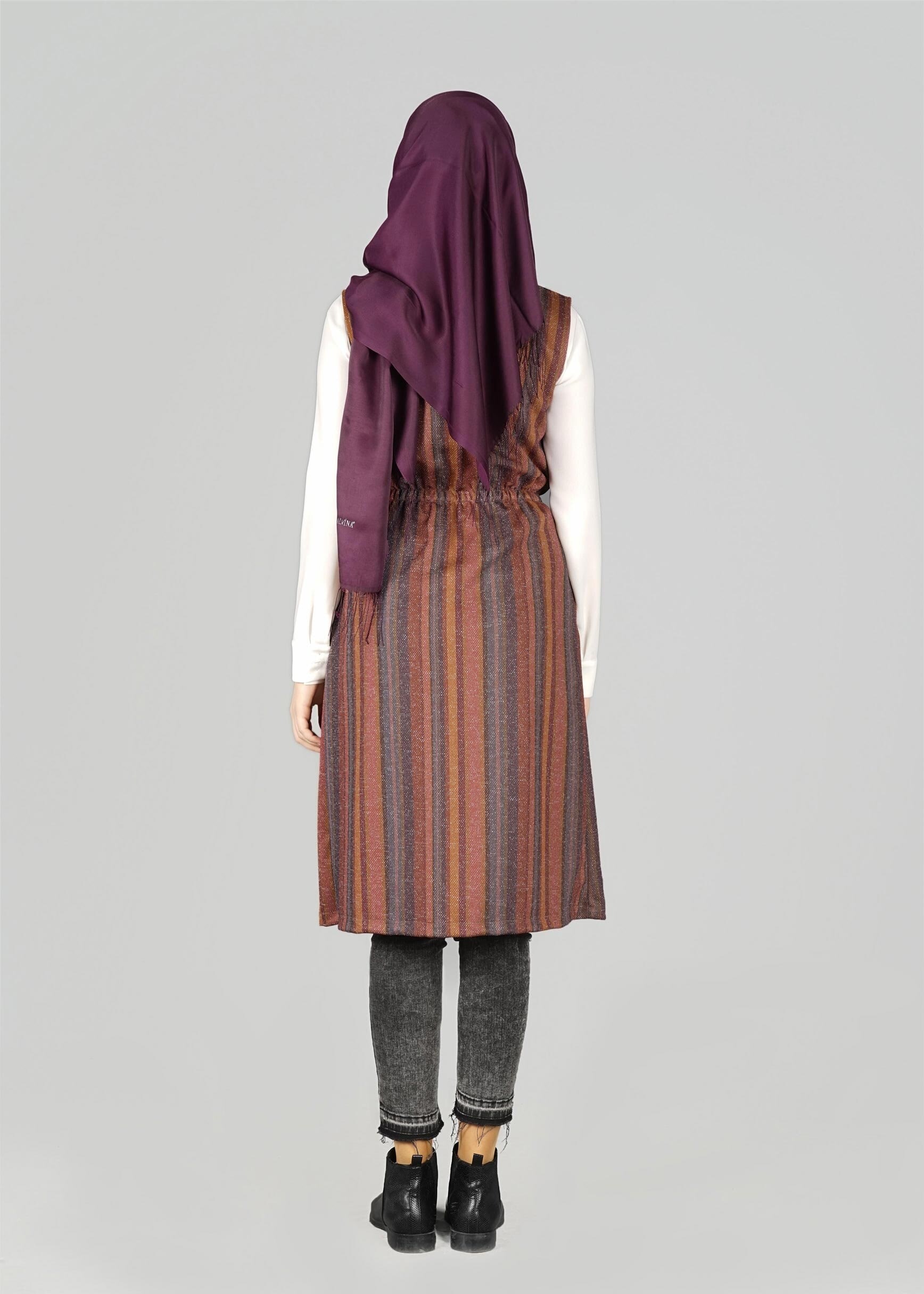 Tesettür giyim LACİVERT BELİ KEMER DETAYLI YELEK 4069 