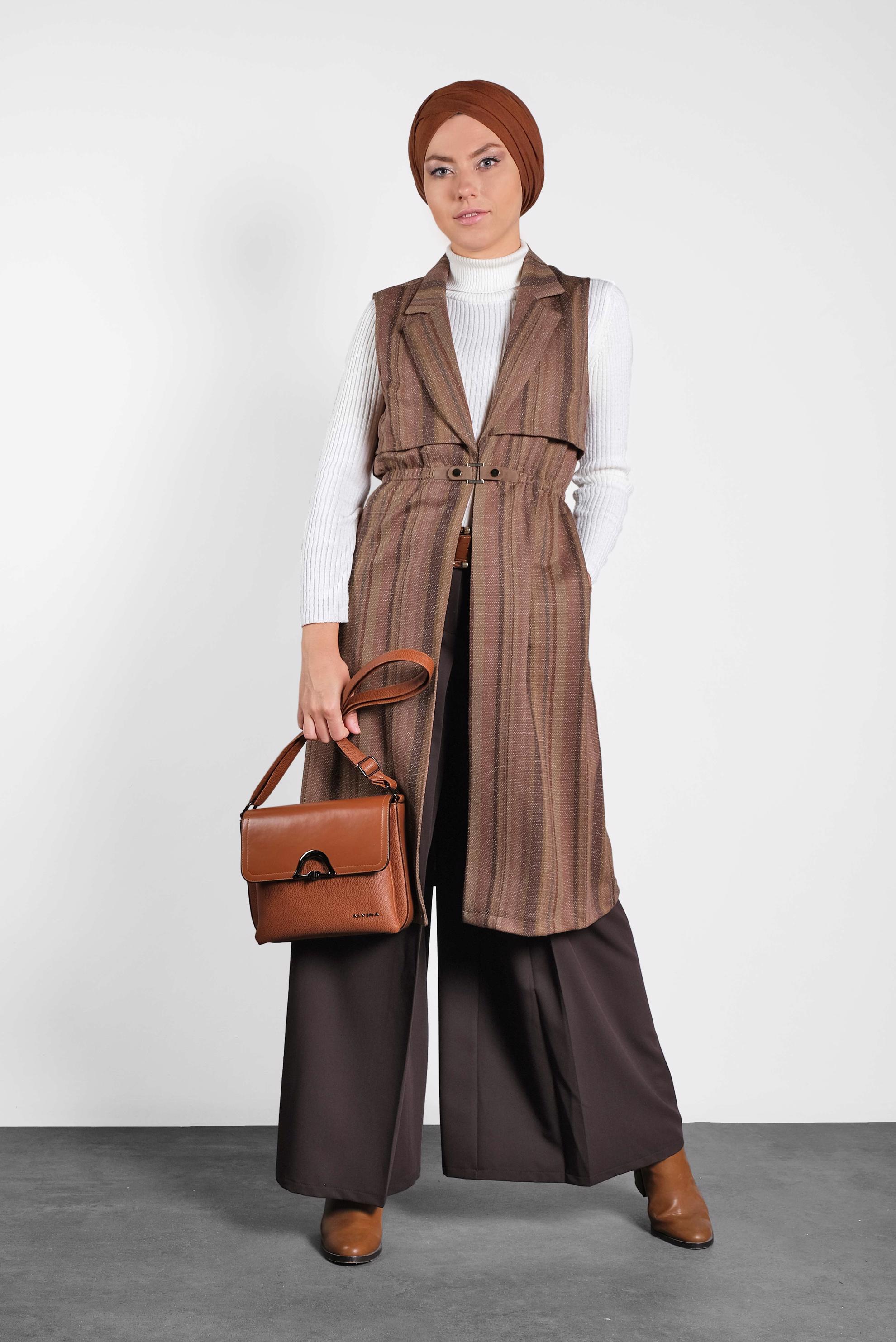 Tesettür giyim PUDRA BELİ KEMER DETAYLI YELEK 4069 