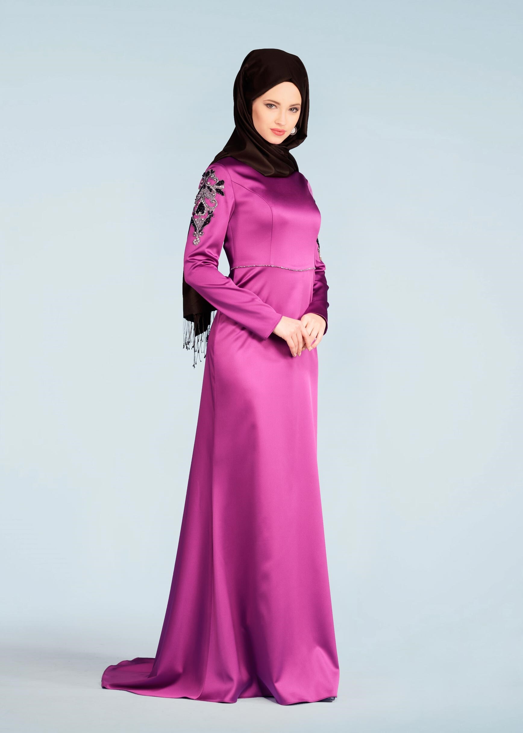 Tesettür giyim MOR TAŞ İŞLEMELİ ABİYE ELBİSE 5311