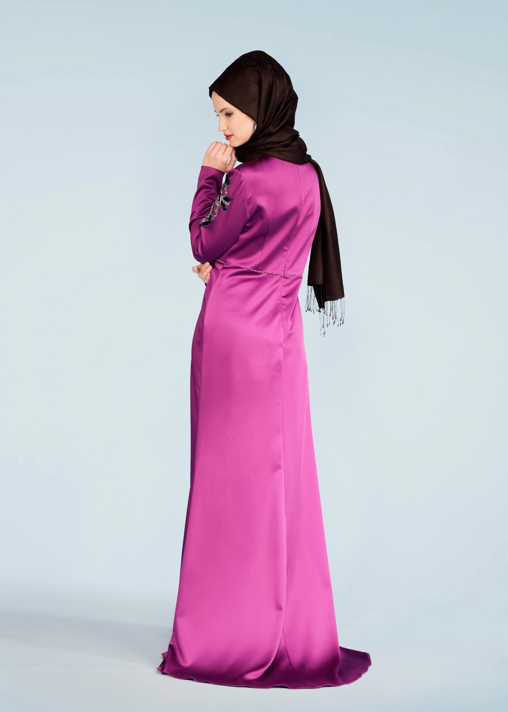 Tesettür giyim MOR TAŞ İŞLEMELİ ABİYE ELBİSE 5311