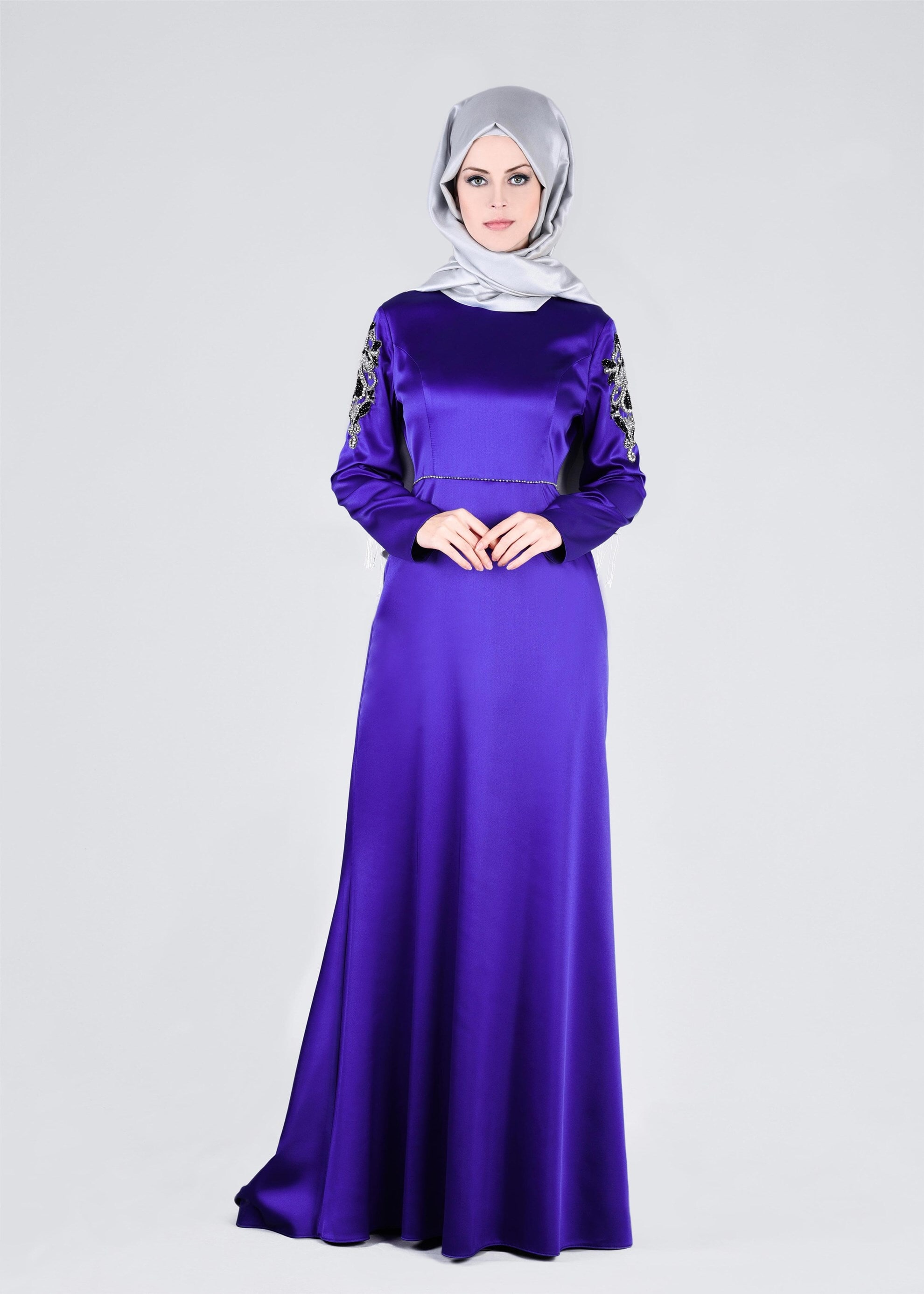 Tesettür giyim MAVİ TAŞ İŞLEMELİ ABİYE ELBİSE 5311