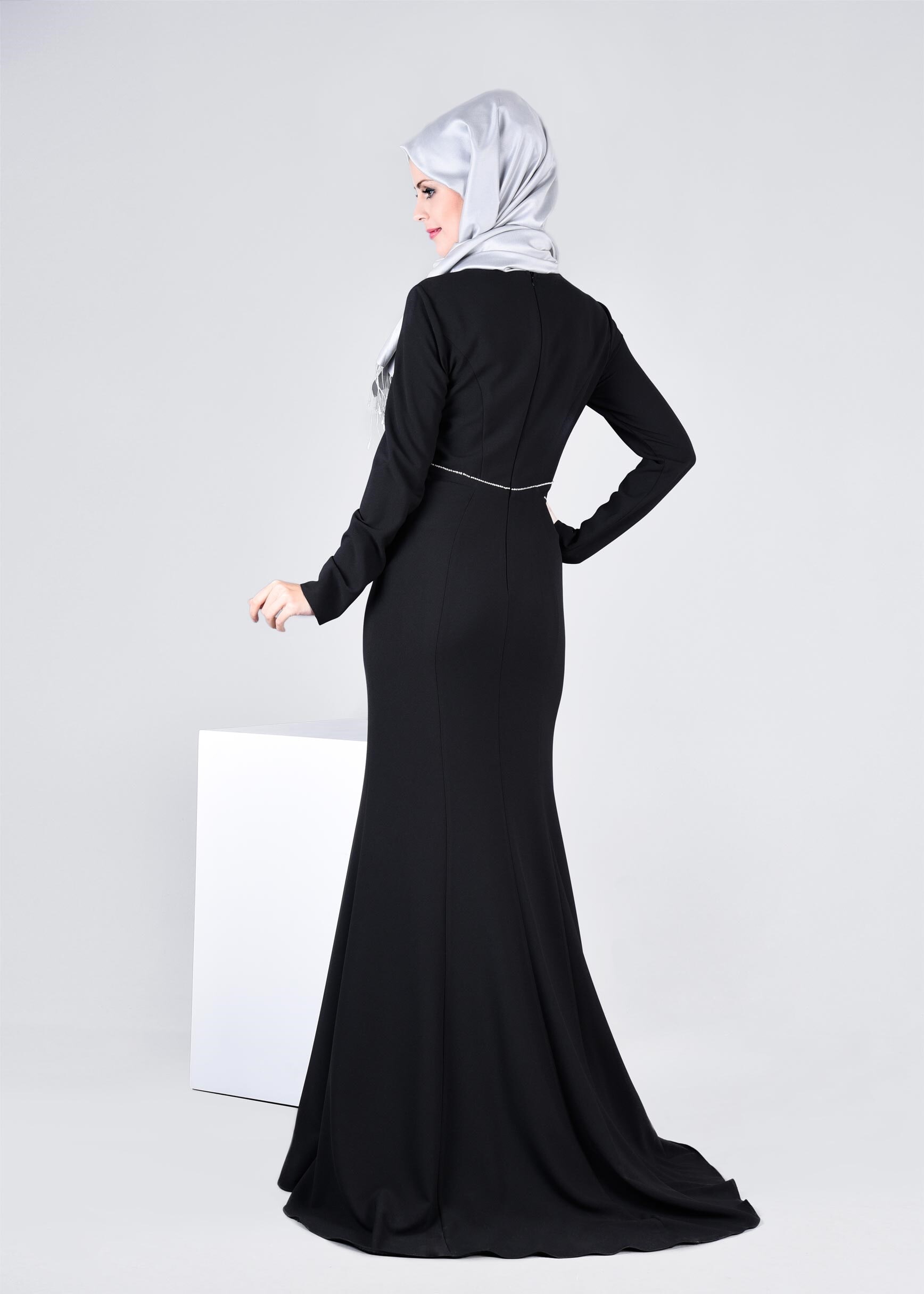 Tesettür giyim SİYAH TAŞ İŞLEMELİ ABİYE 5329