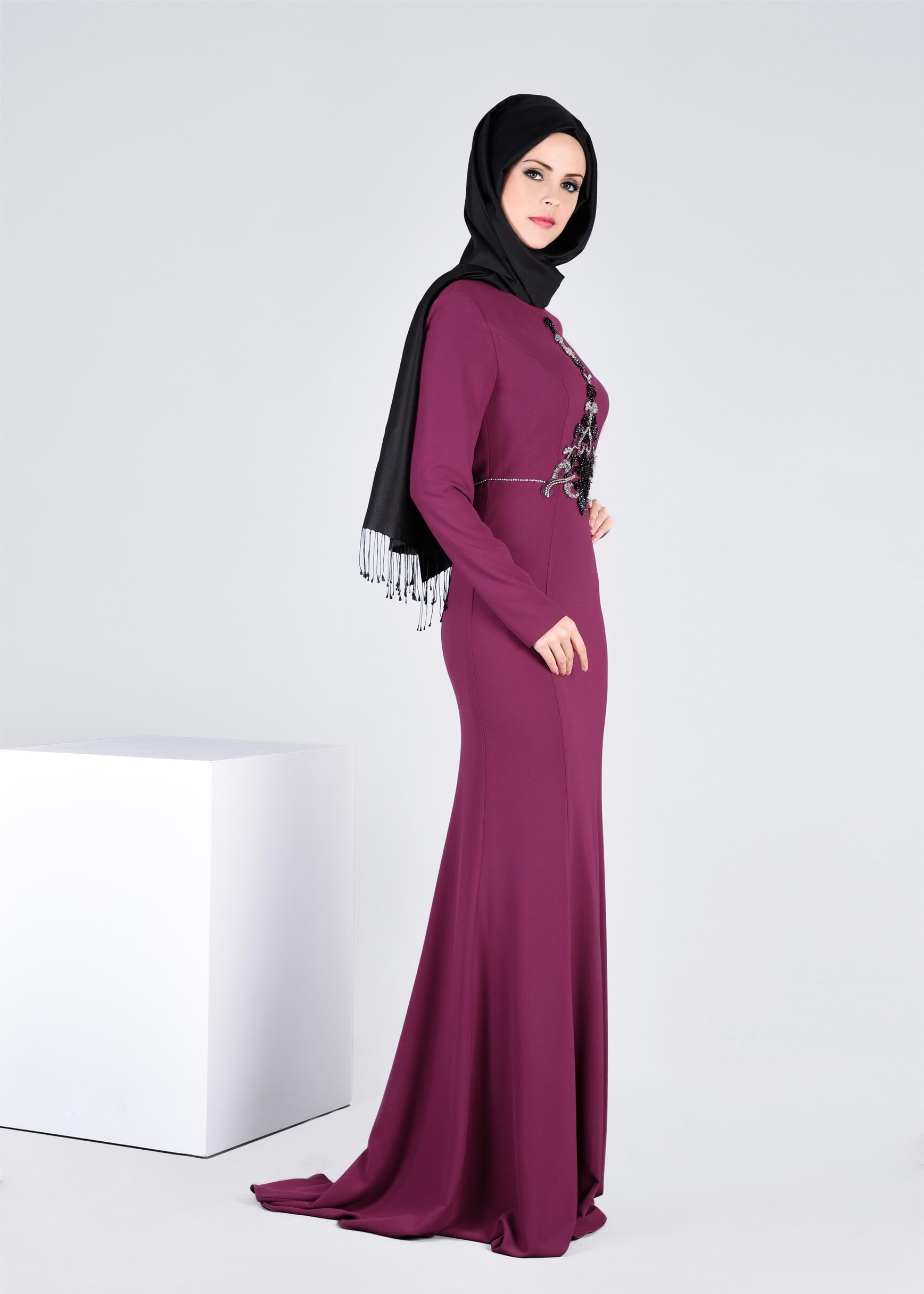 Tesettür giyim MOR TAŞ İŞLEMELİ ABİYE 5329
