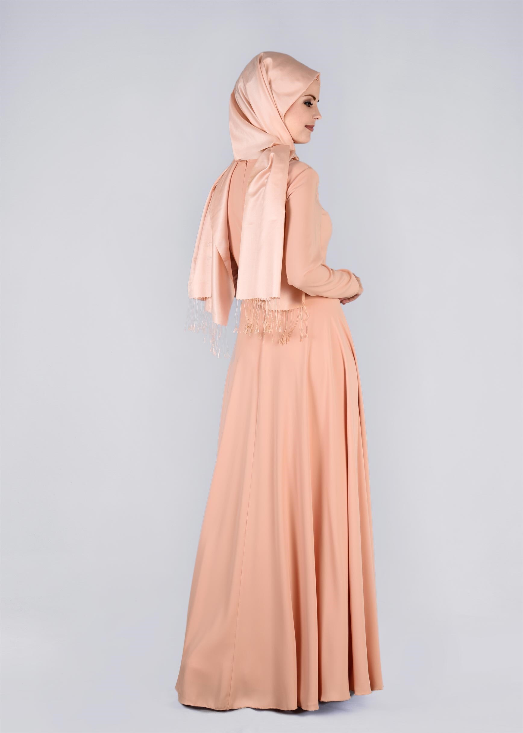 Tesettür giyim PUDRA TAŞ İŞLEMELİ DRAPE DETAYLI ABİYE ELBİSE 5344