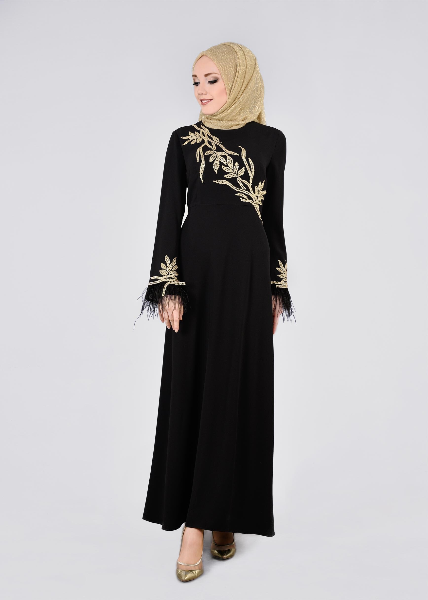 Tesettür giyim SİYAH PUL PAYETLİ MANŞETLERİ TÜYLÜ ABİYE ELBİSE 5359