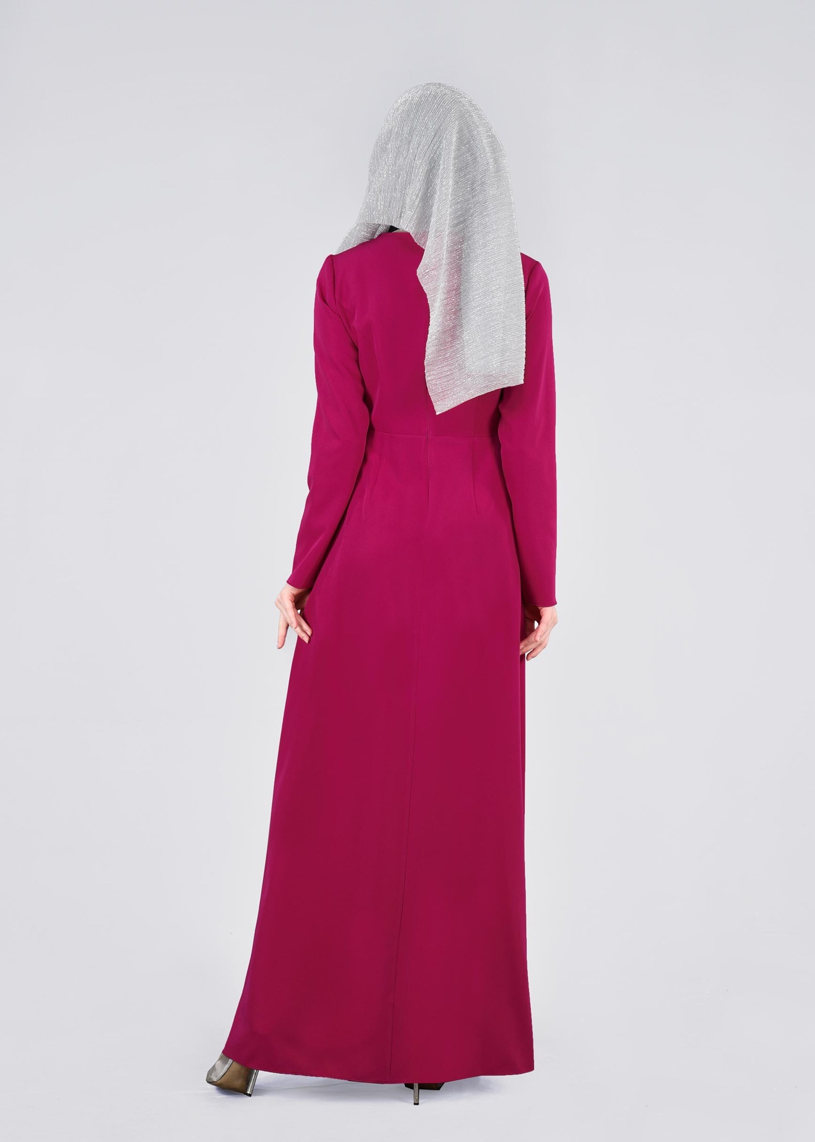 Tesettür giyim FUŞYA İŞLEMELİ TAŞ DETAYLI ABİYE ELBİSE 5370